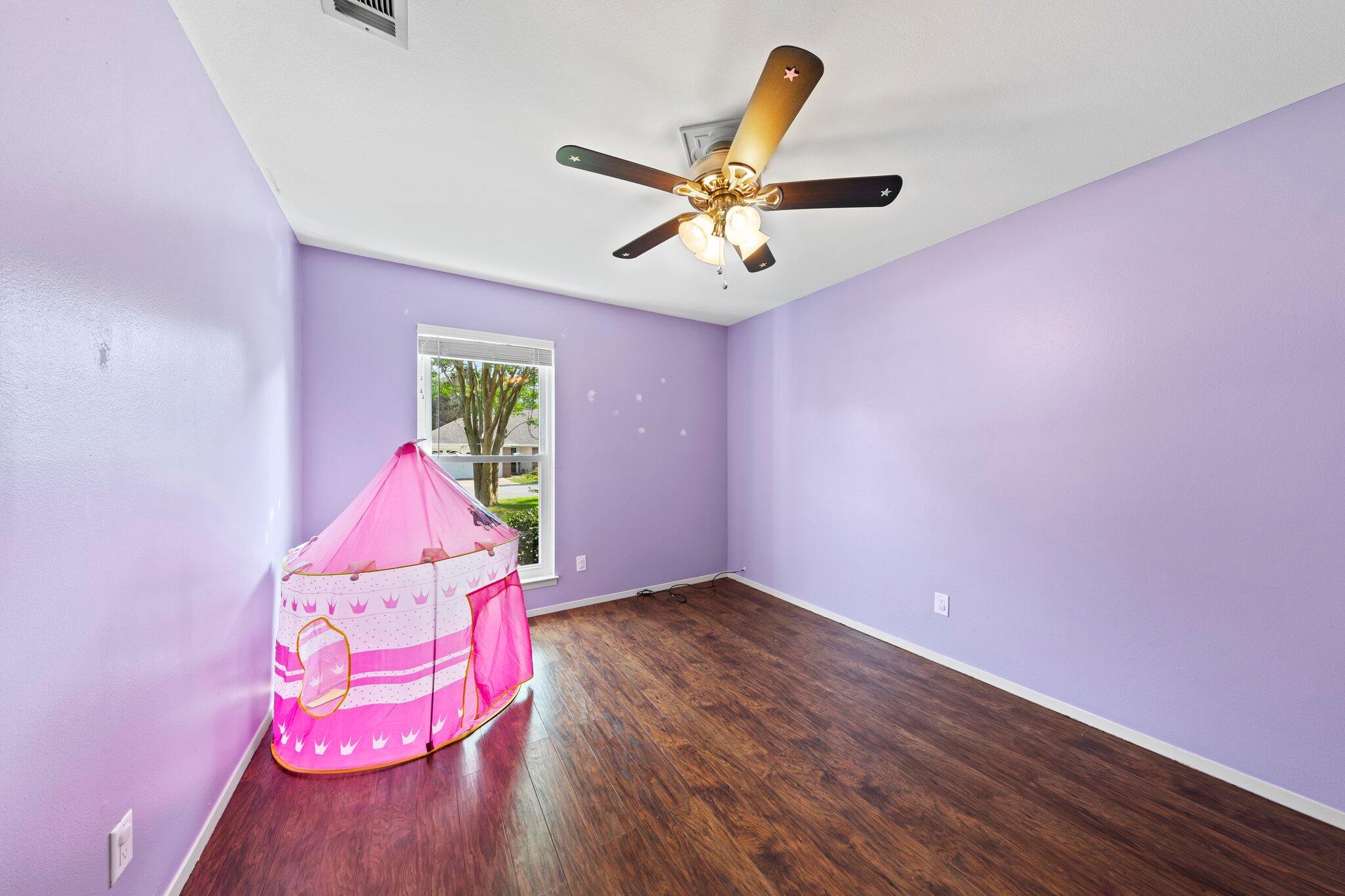 PARKWOOD LANE BLUEWATER BAY - Residential Lease