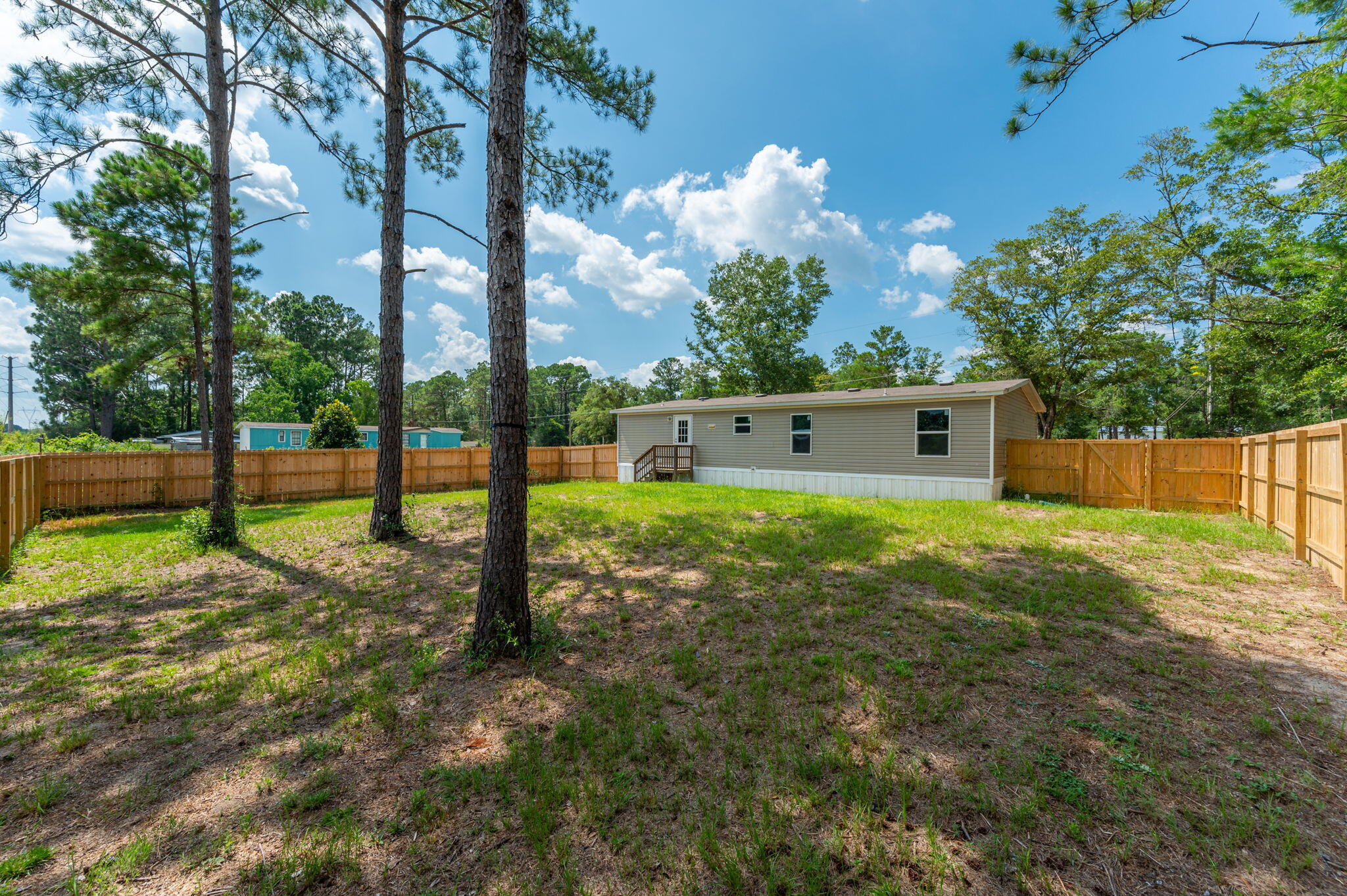 OAKWOOD HILLS UNIT 1 - Residential