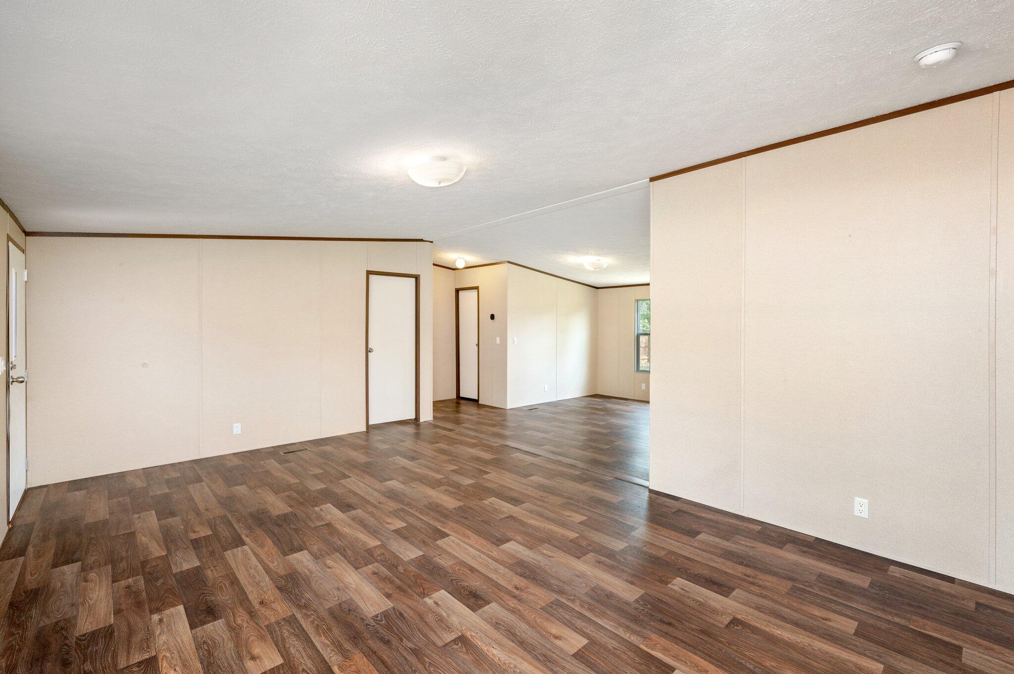 OAKWOOD HILLS UNIT 1 - Residential