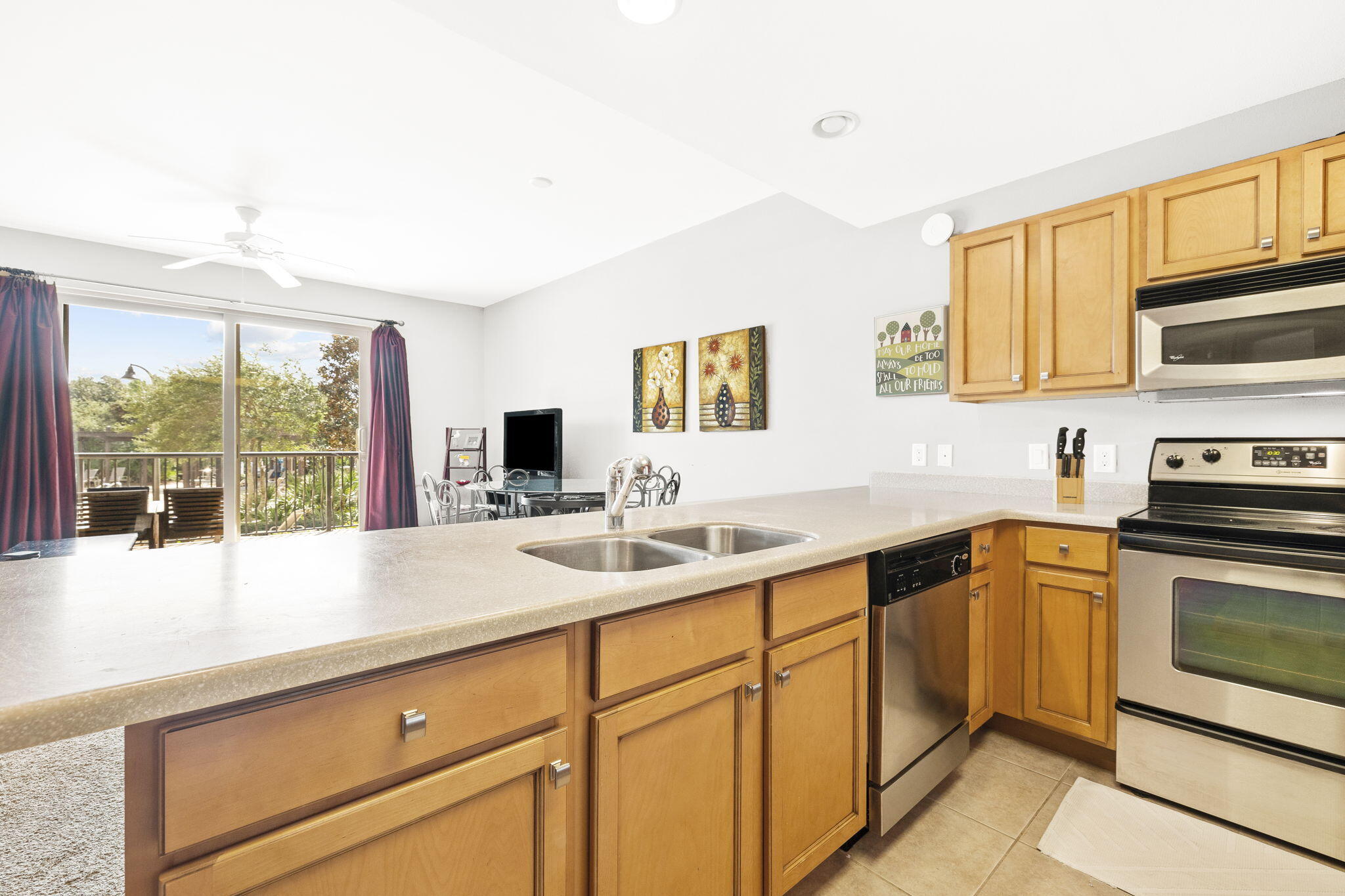 BEACH RESORT - Residential