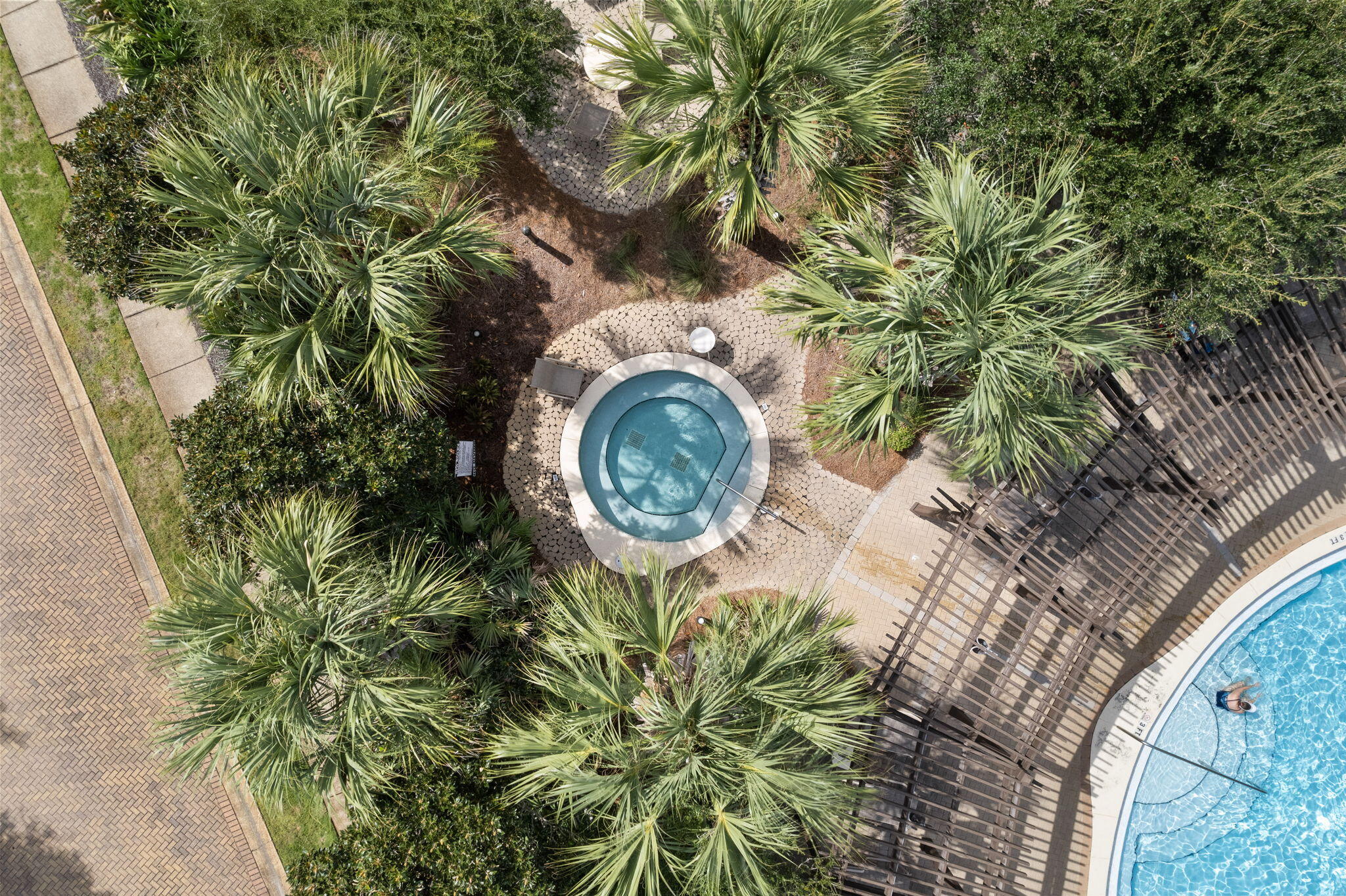 BEACH RESORT - Residential