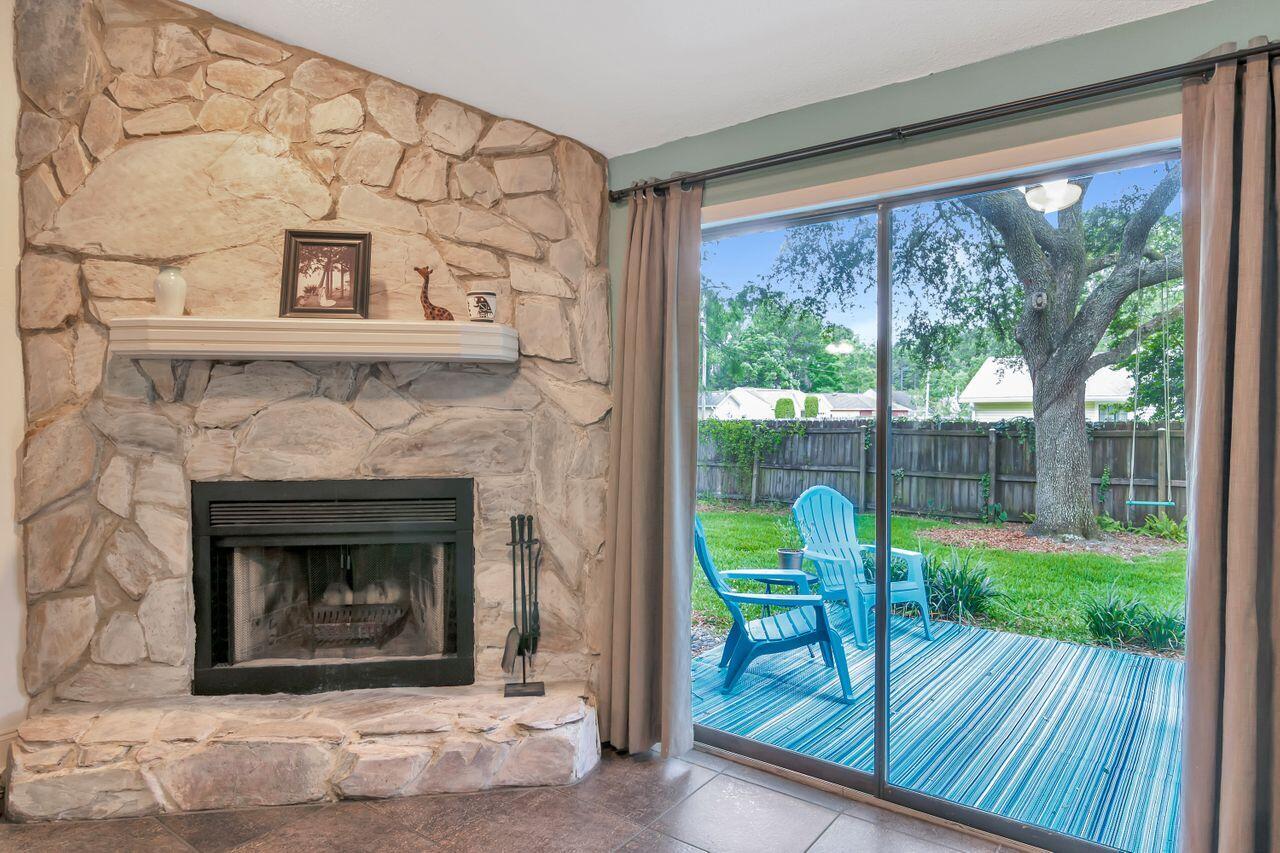 PINE MEADOWS 2ND ADDN - Residential