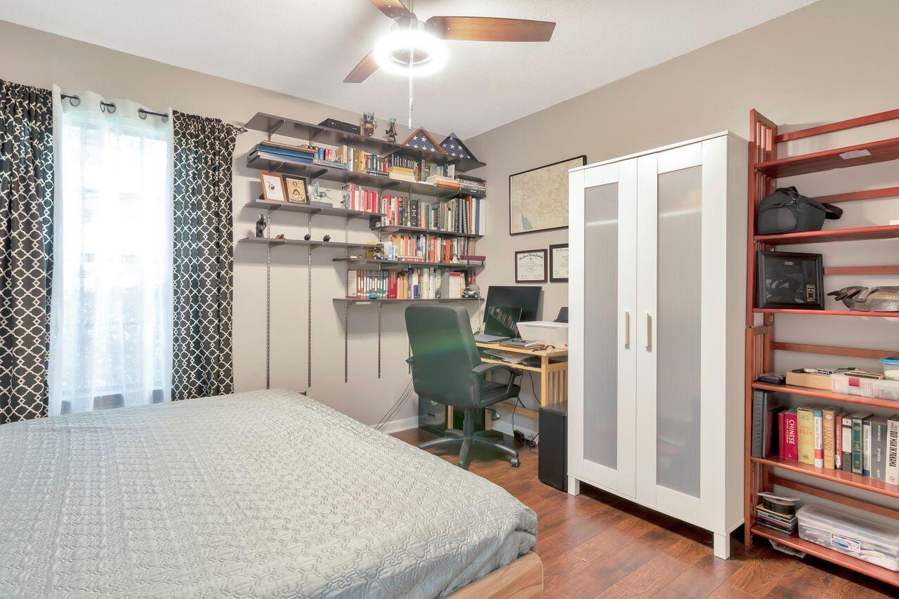 PINE MEADOWS 2ND ADDN - Residential