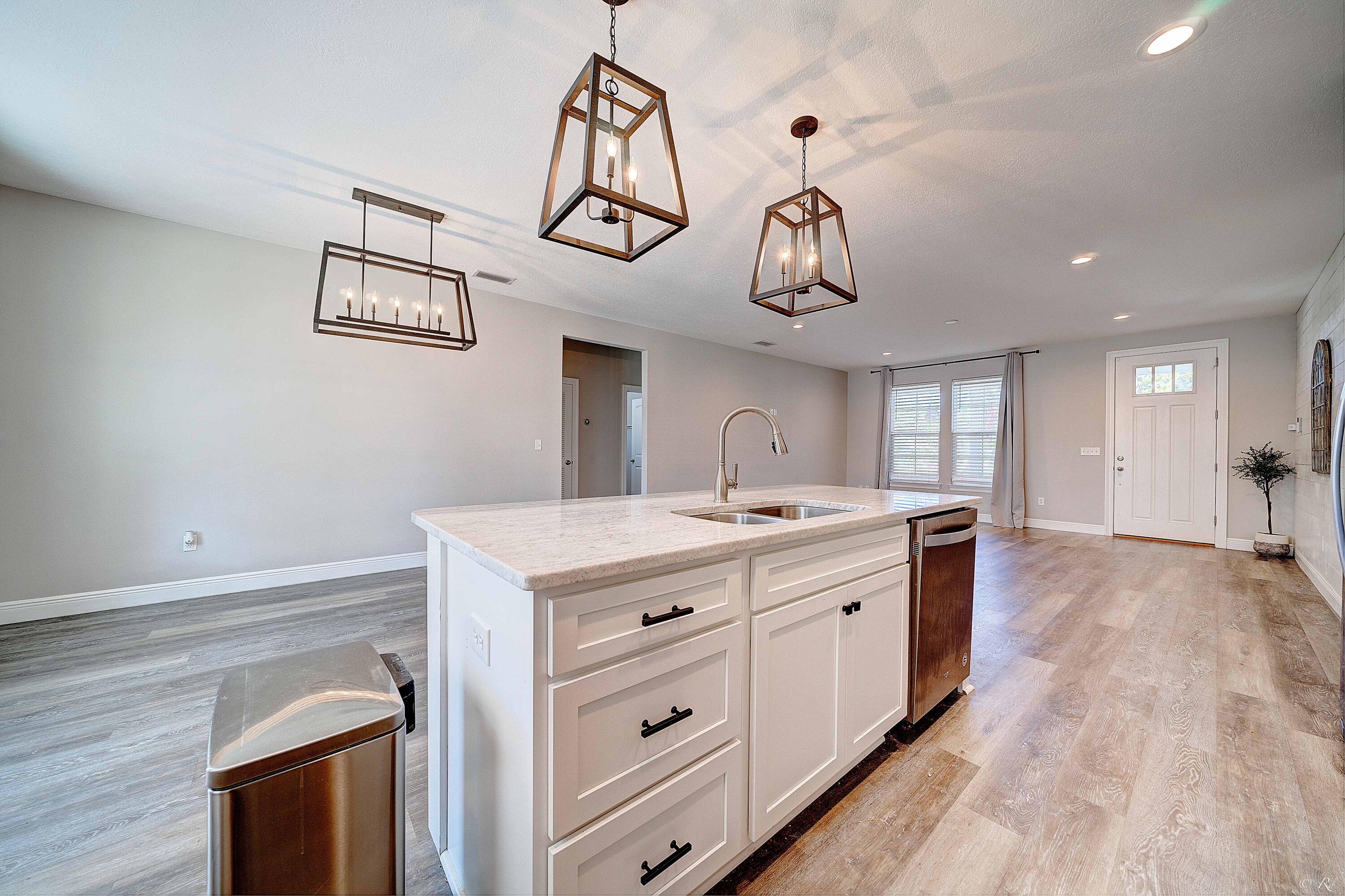 GULF PINES - Residential