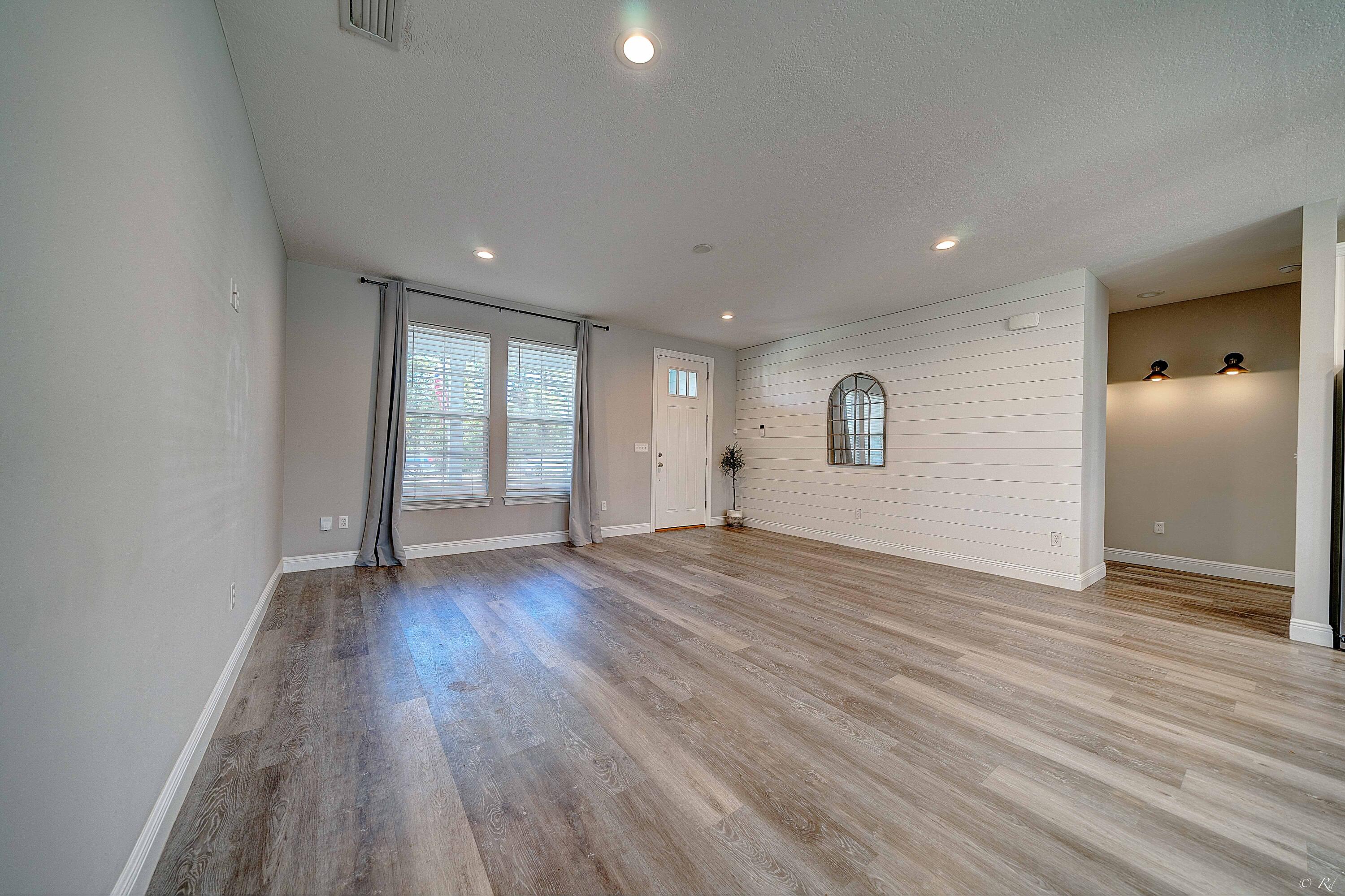 GULF PINES - Residential