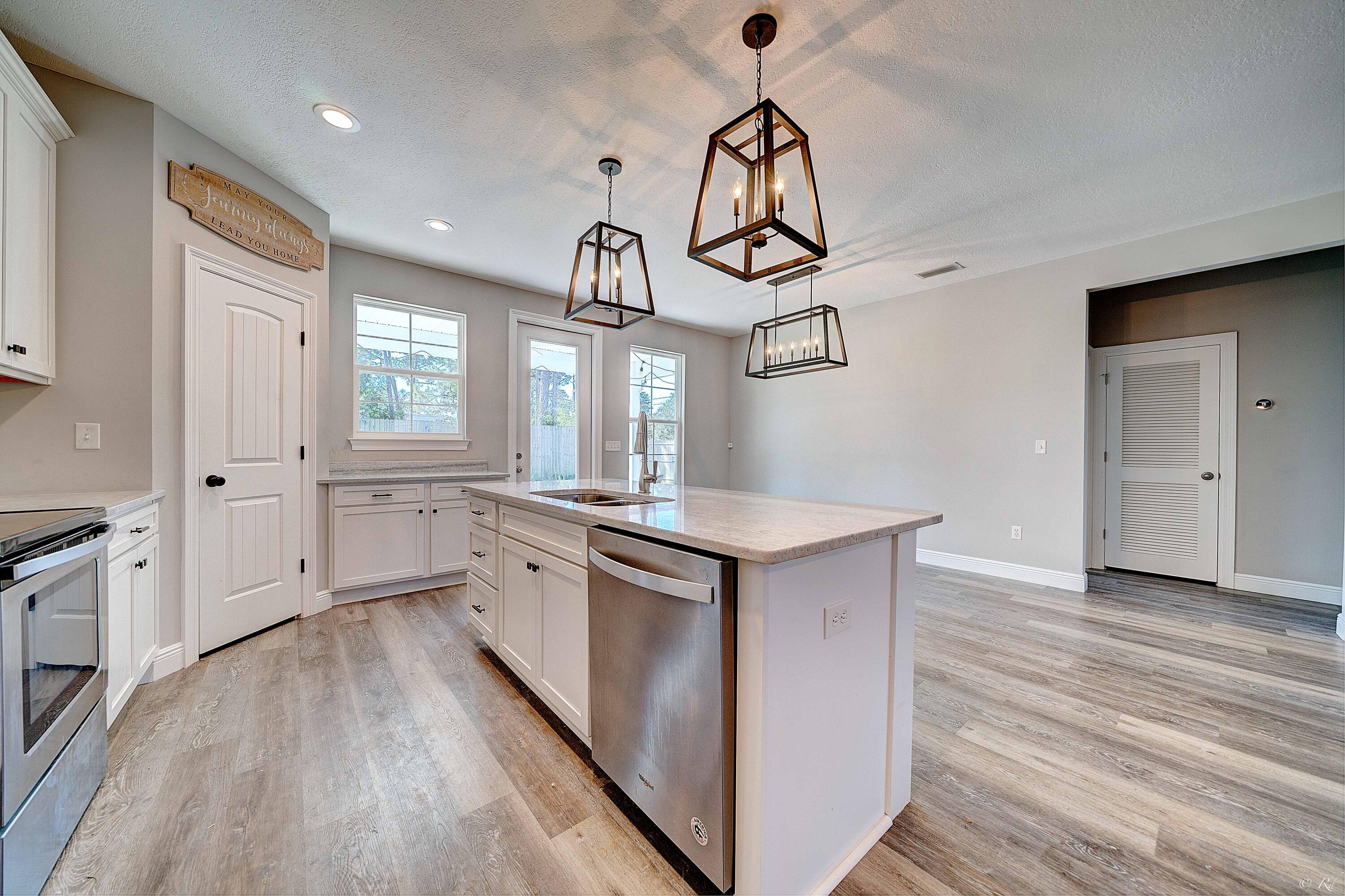 GULF PINES - Residential