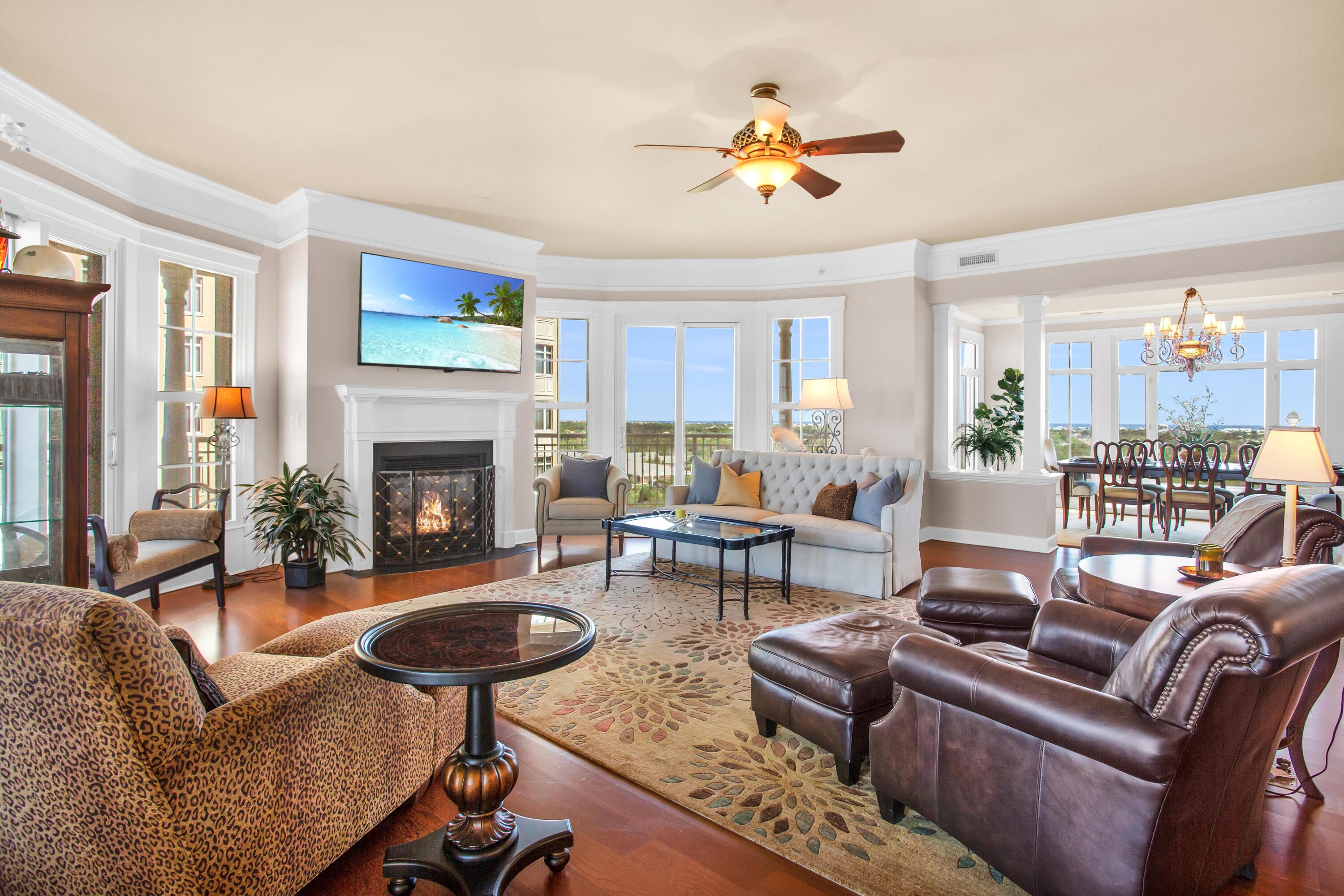 ONE WATER PLACE AT KELLY PLANTATION - Residential