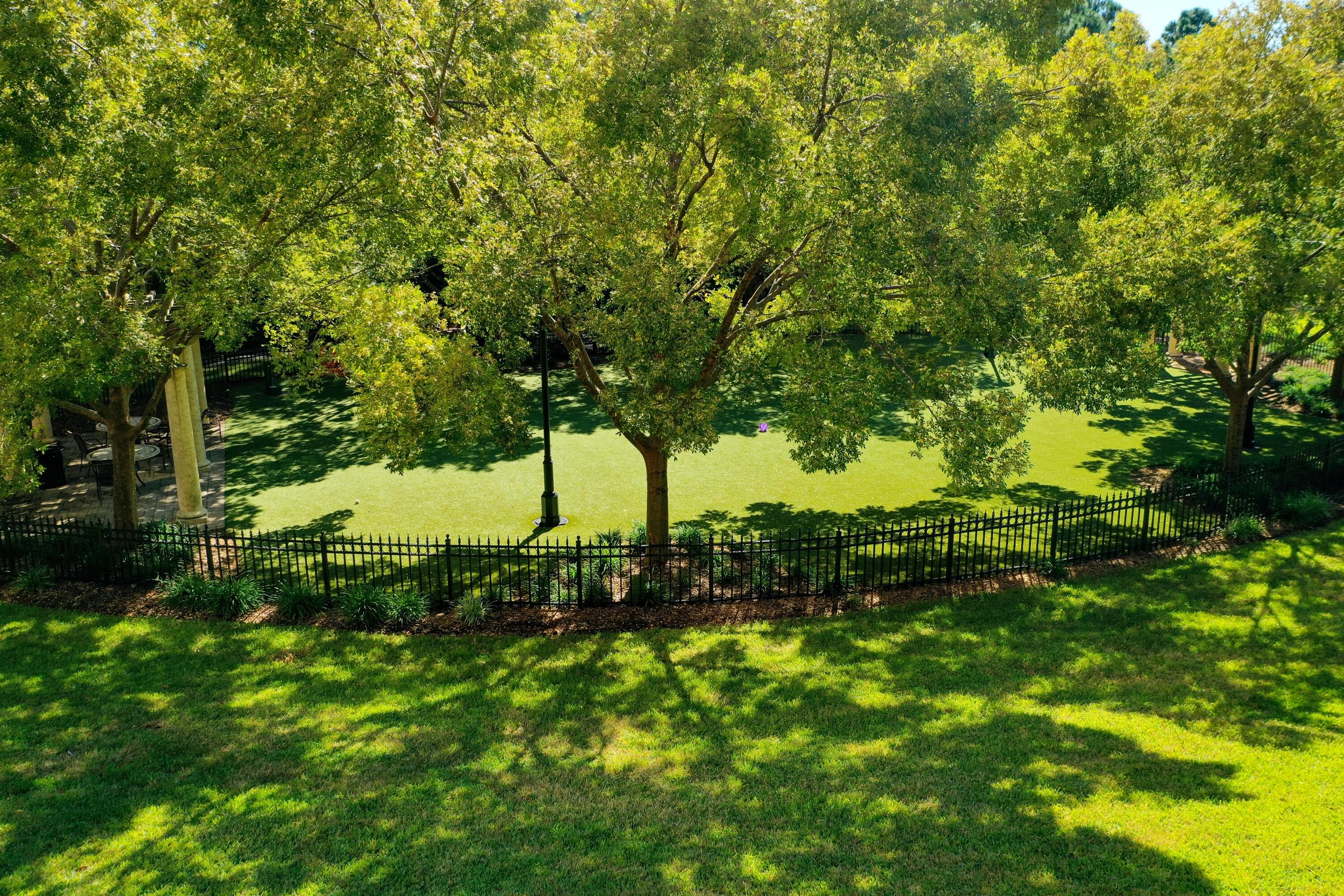 ONE WATER PLACE AT KELLY PLANTATION - Residential