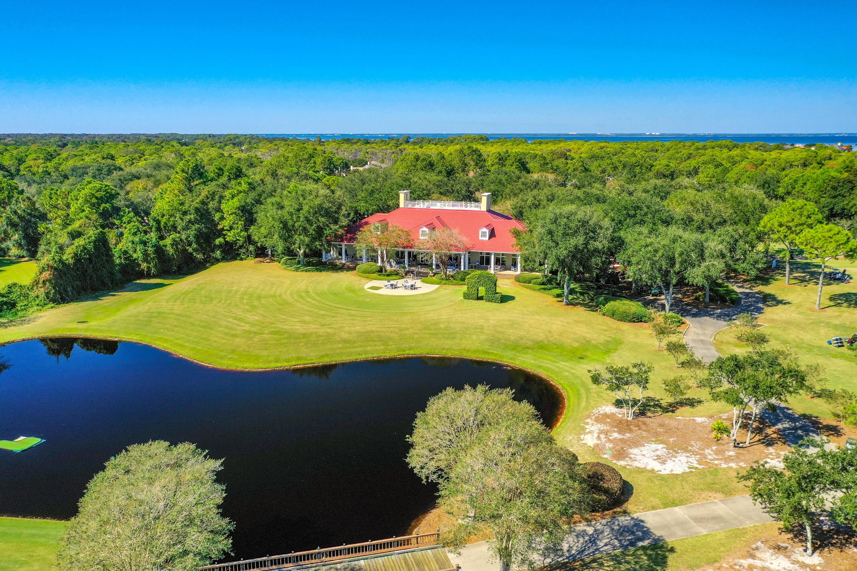 ONE WATER PLACE AT KELLY PLANTATION - Residential
