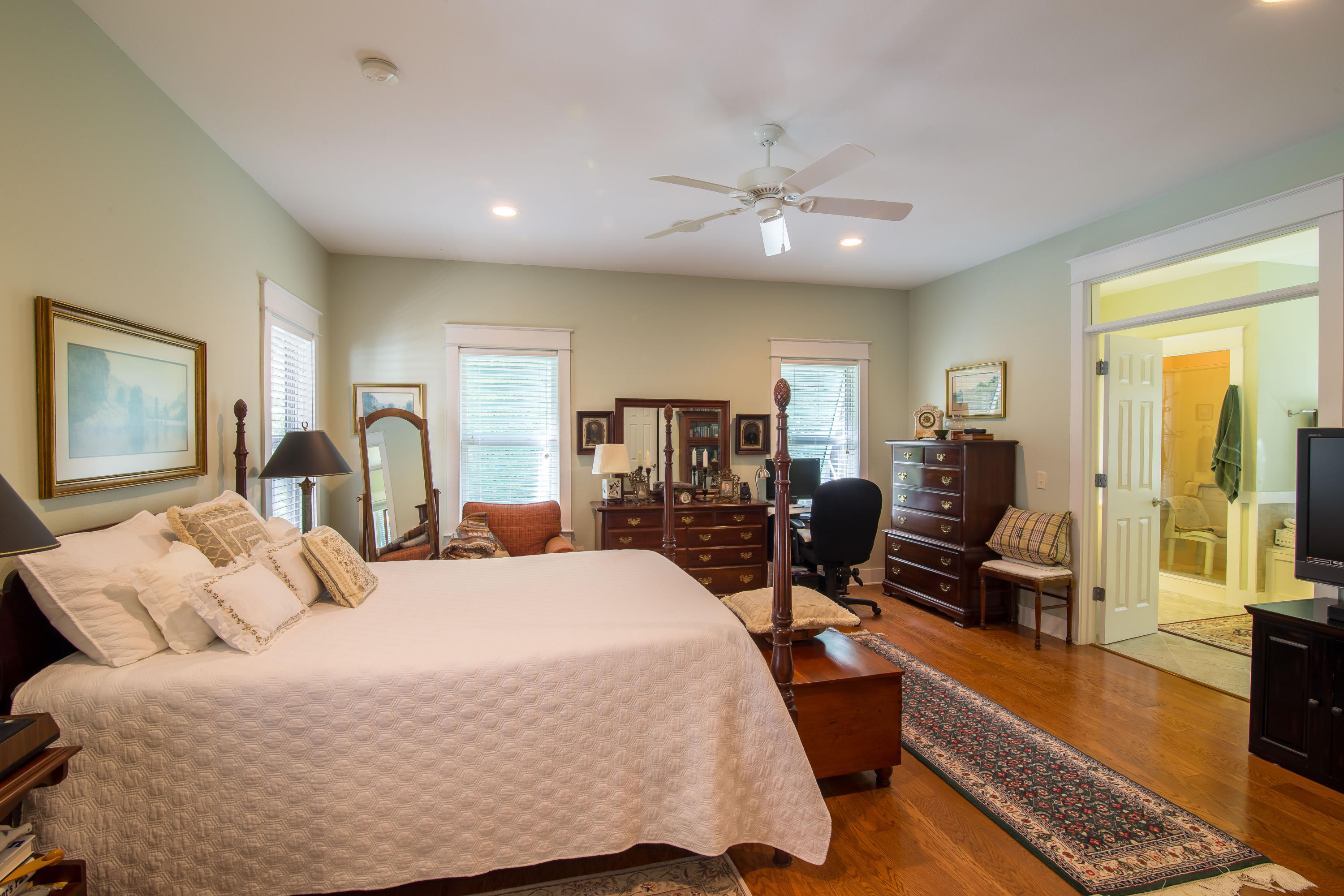 Seabreeze - Residential