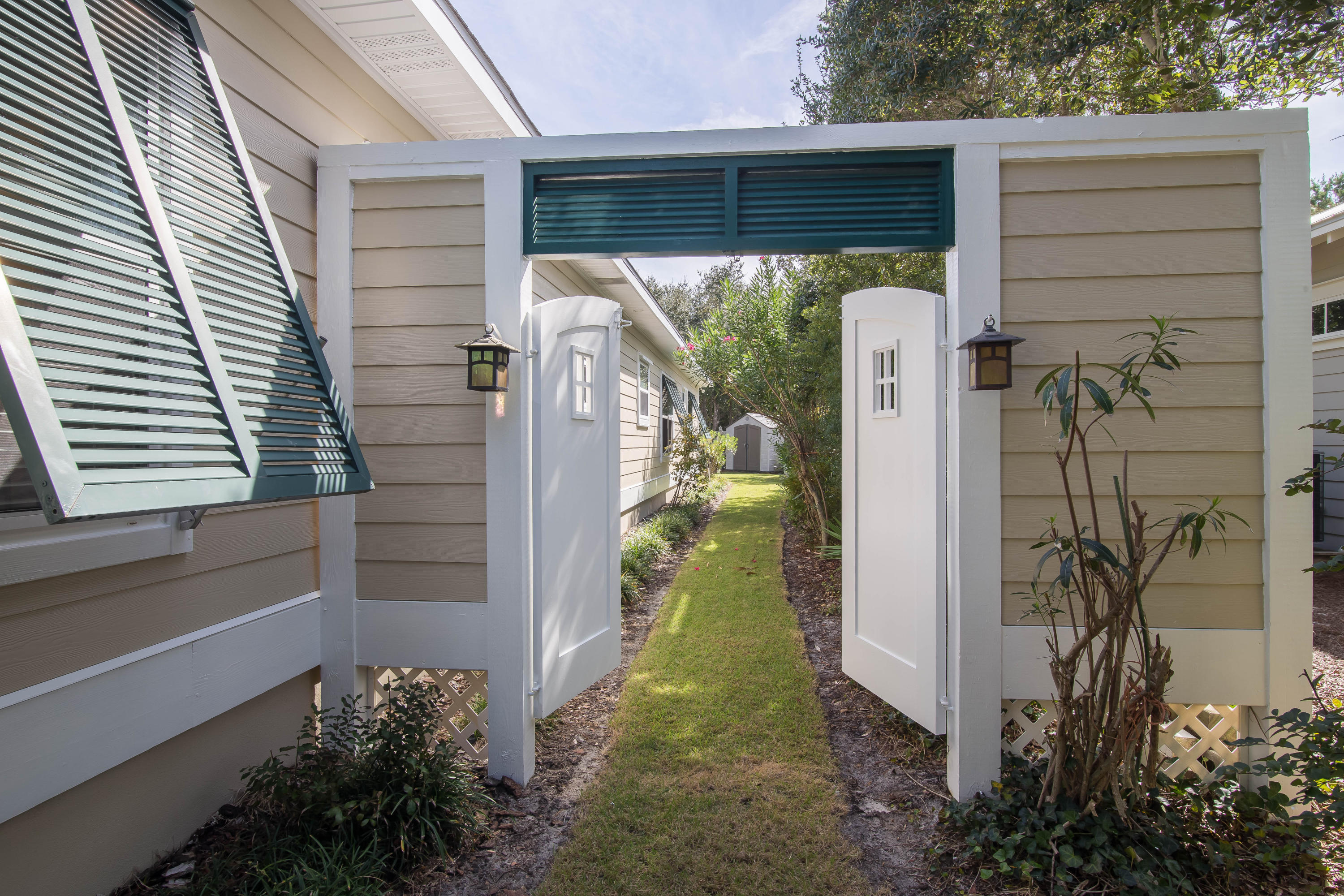 Seabreeze - Residential