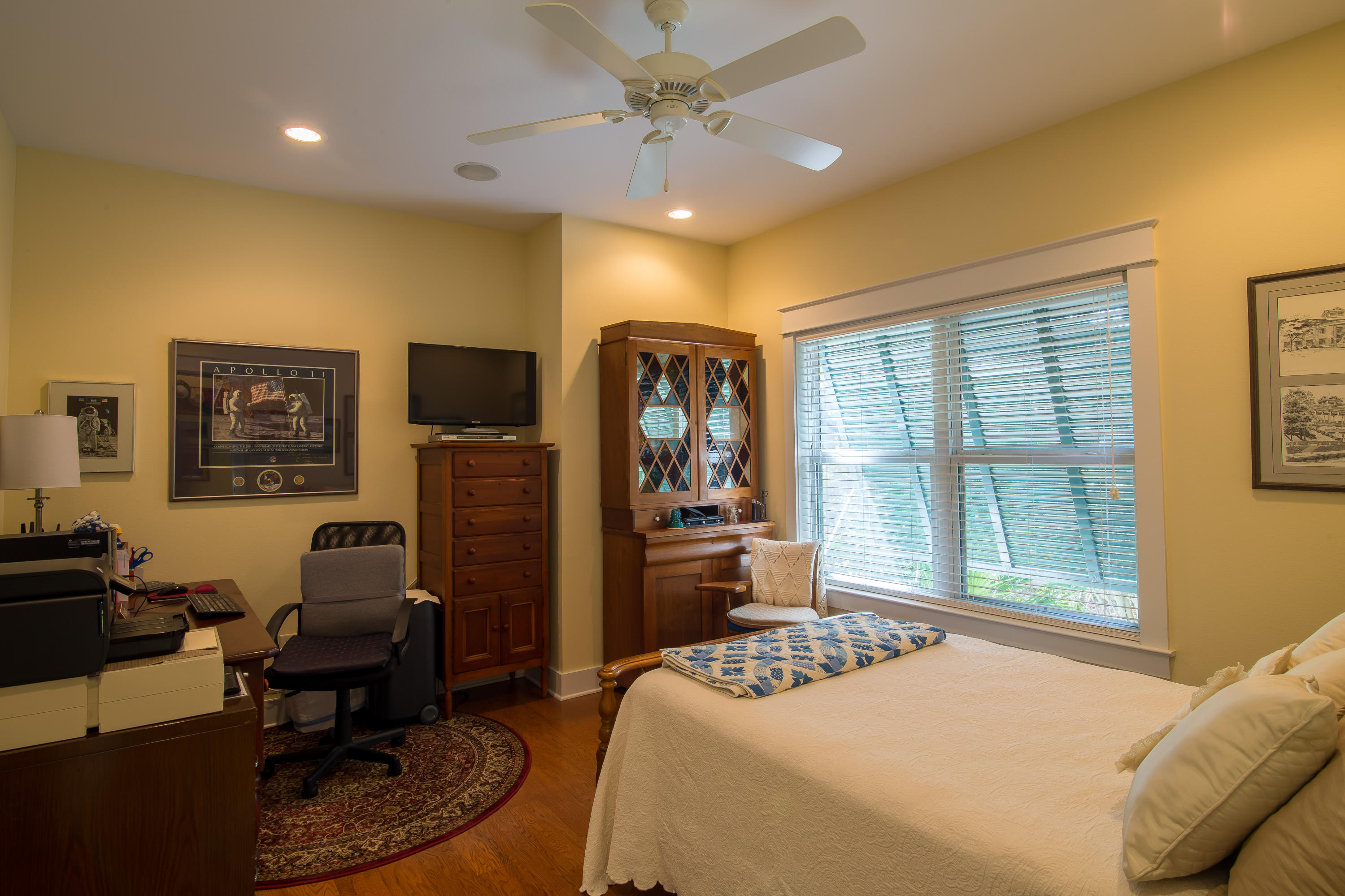 Seabreeze - Residential