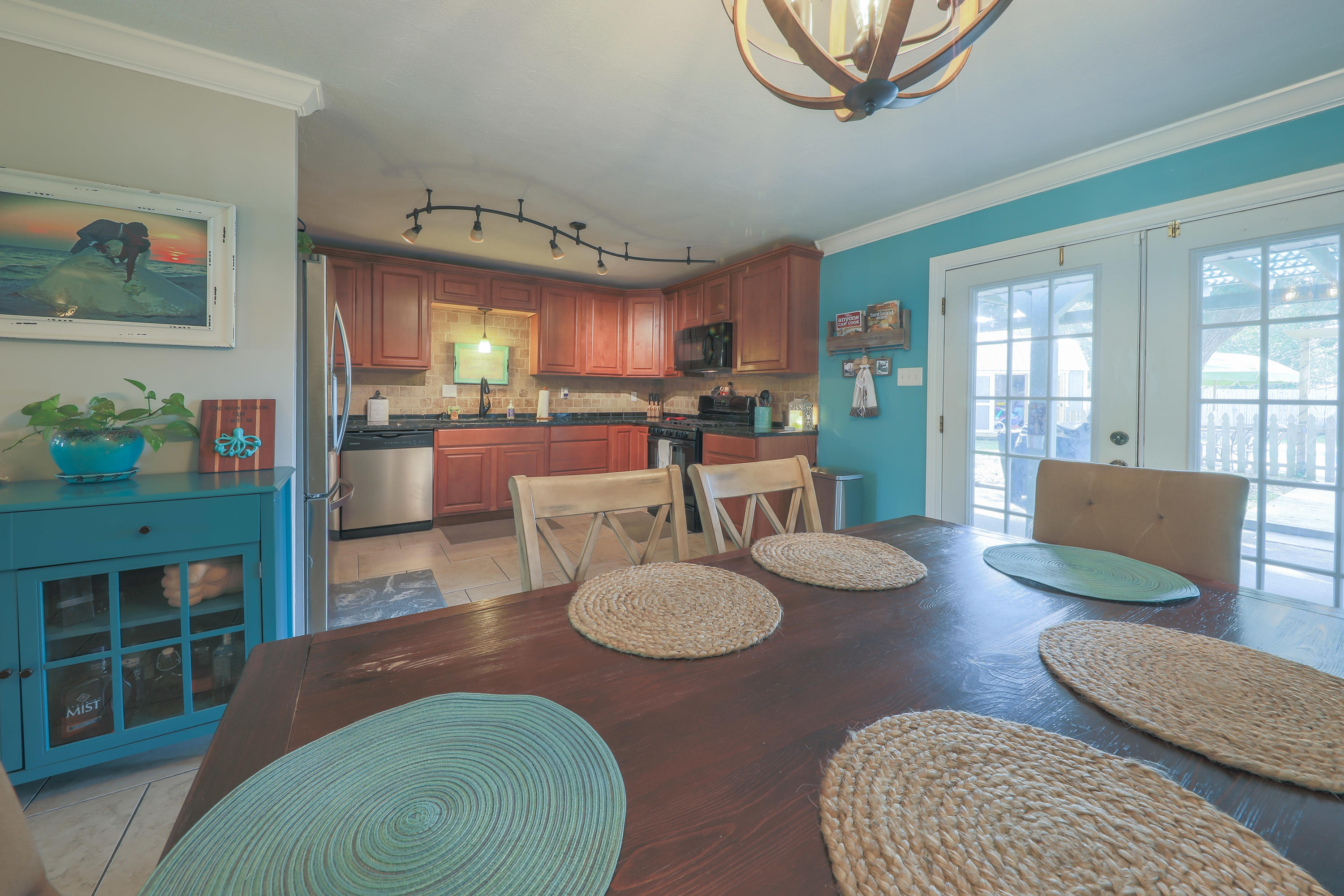 VESTA HEIGHTS 1ST ADDN - Residential