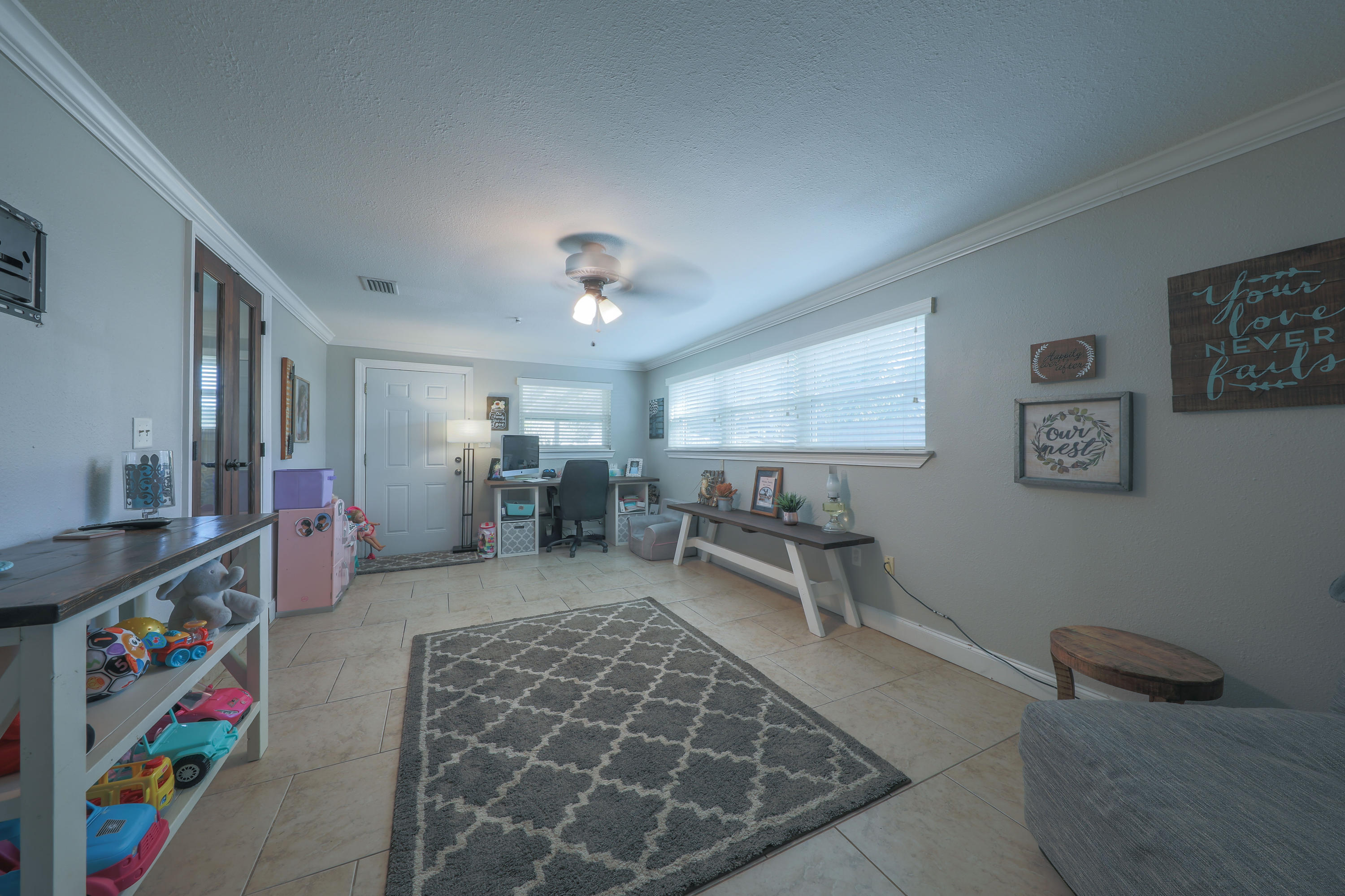 VESTA HEIGHTS 1ST ADDN - Residential