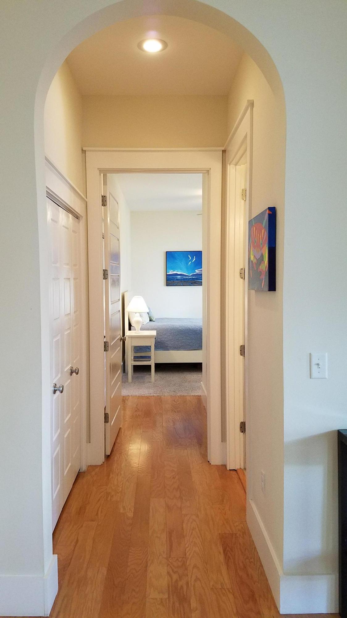 COTTAGES AT EASTERN LAKE - Residential