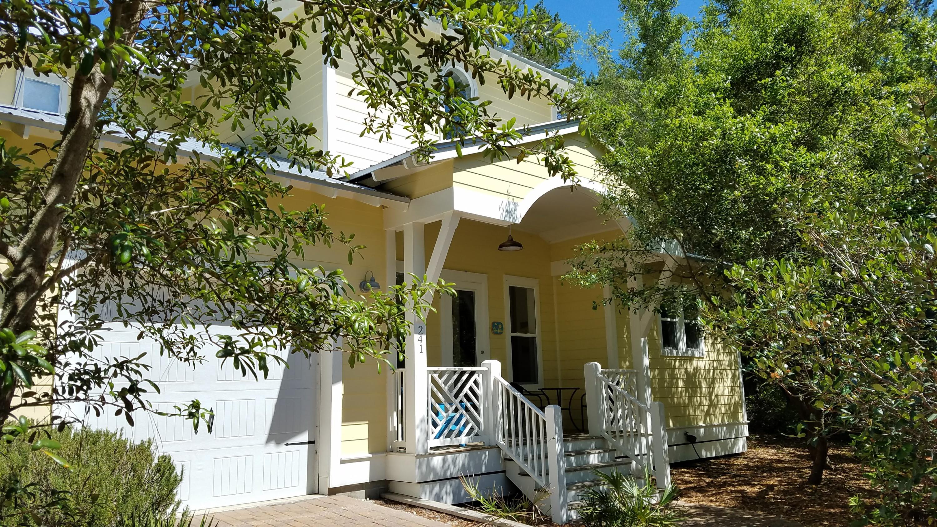 COTTAGES AT EASTERN LAKE - Residential
