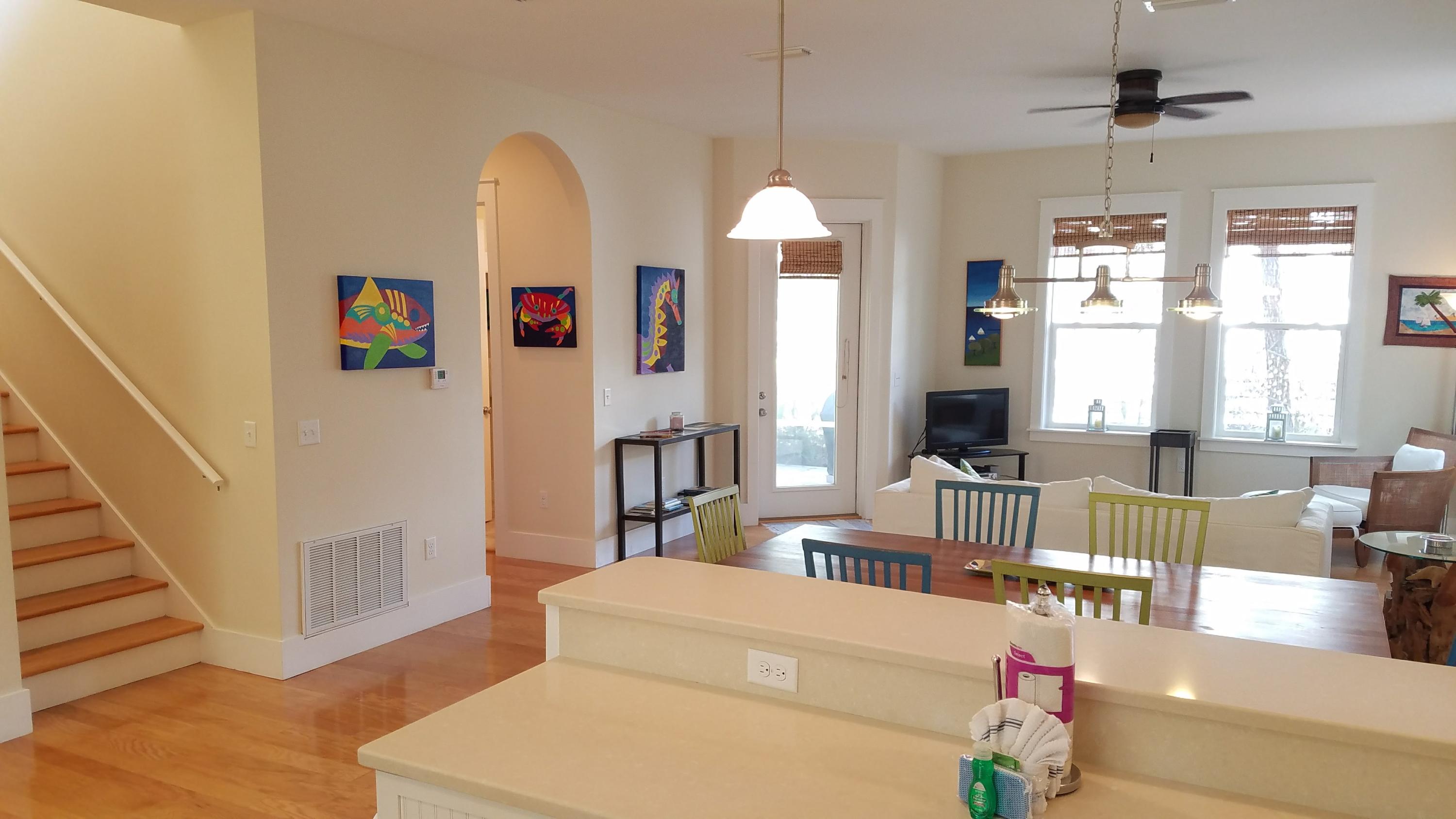 COTTAGES AT EASTERN LAKE - Residential