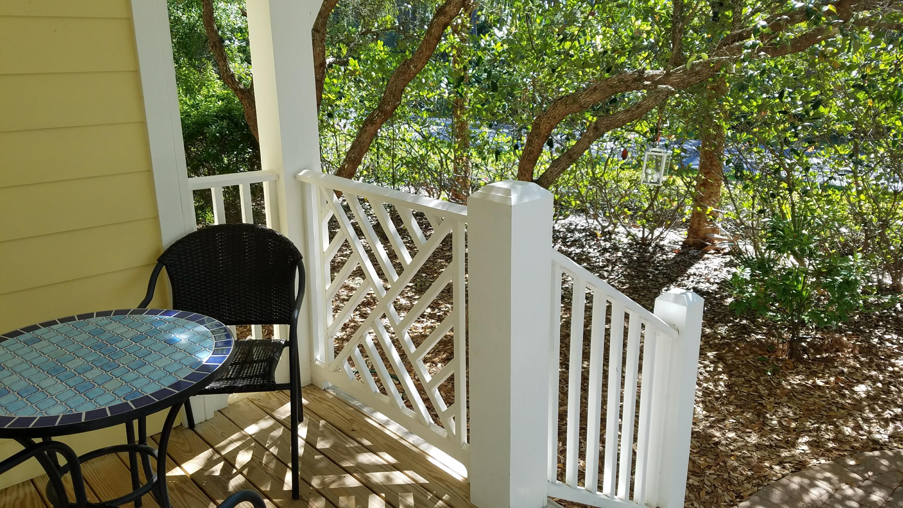 COTTAGES AT EASTERN LAKE - Residential