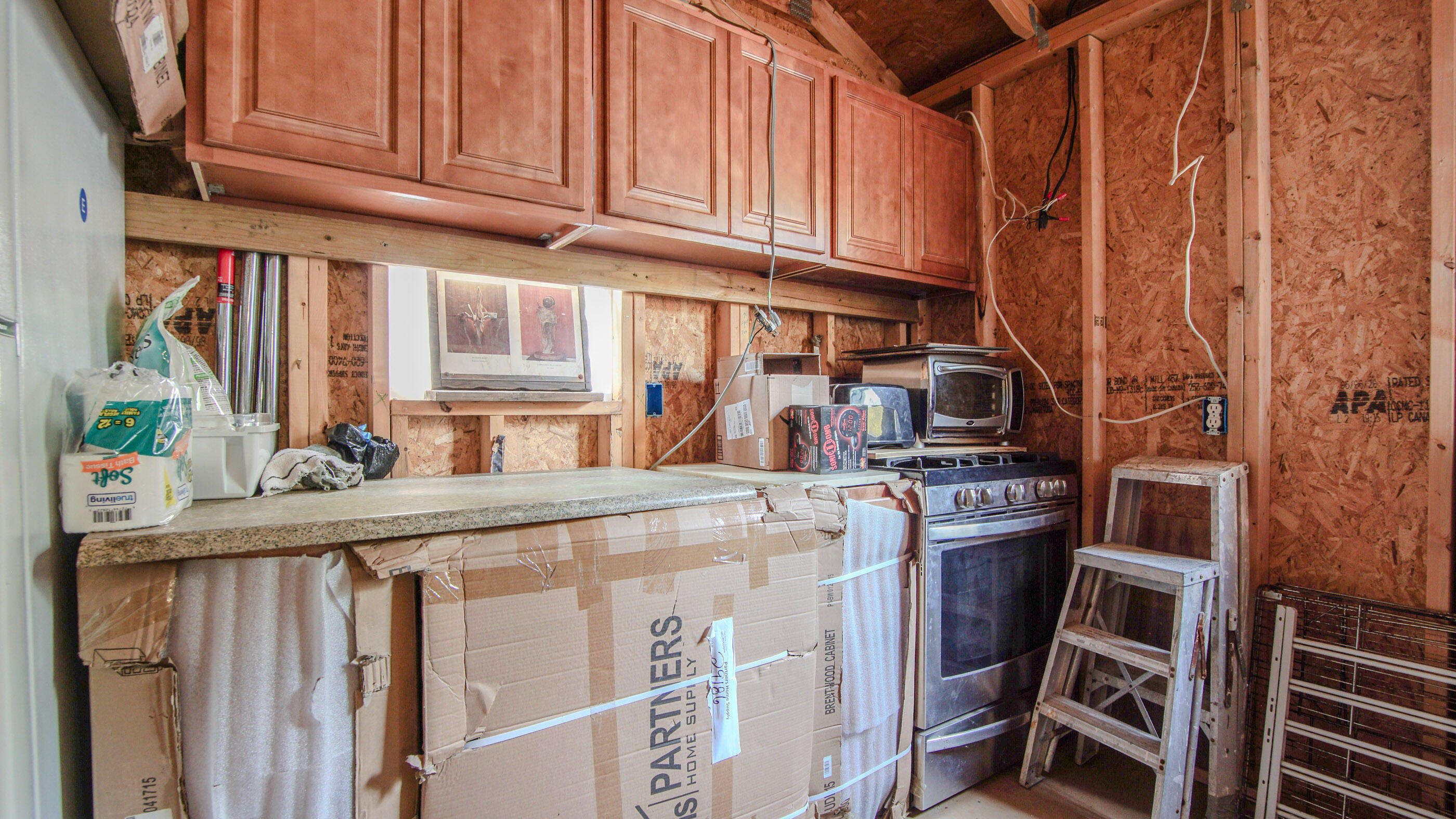 METES & BOUNDS - Land