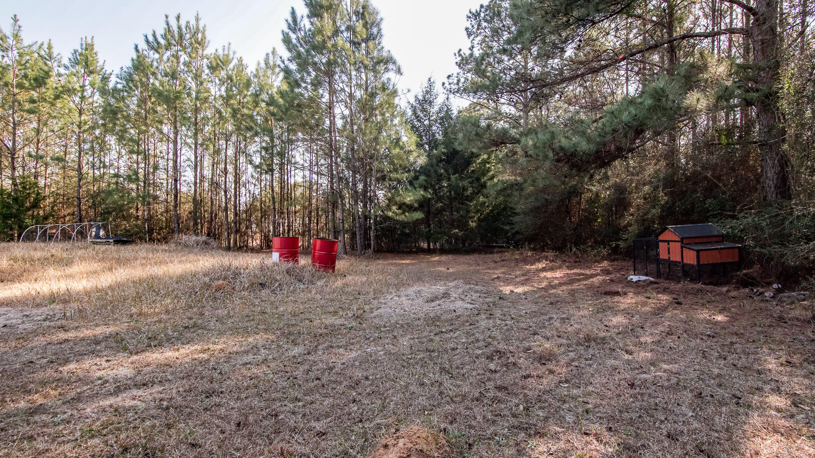 METES & BOUNDS - Land