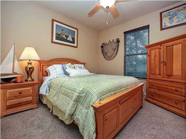 CHARDONNAY ESTATES - Residential