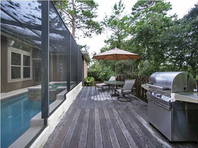 CHARDONNAY ESTATES - Residential