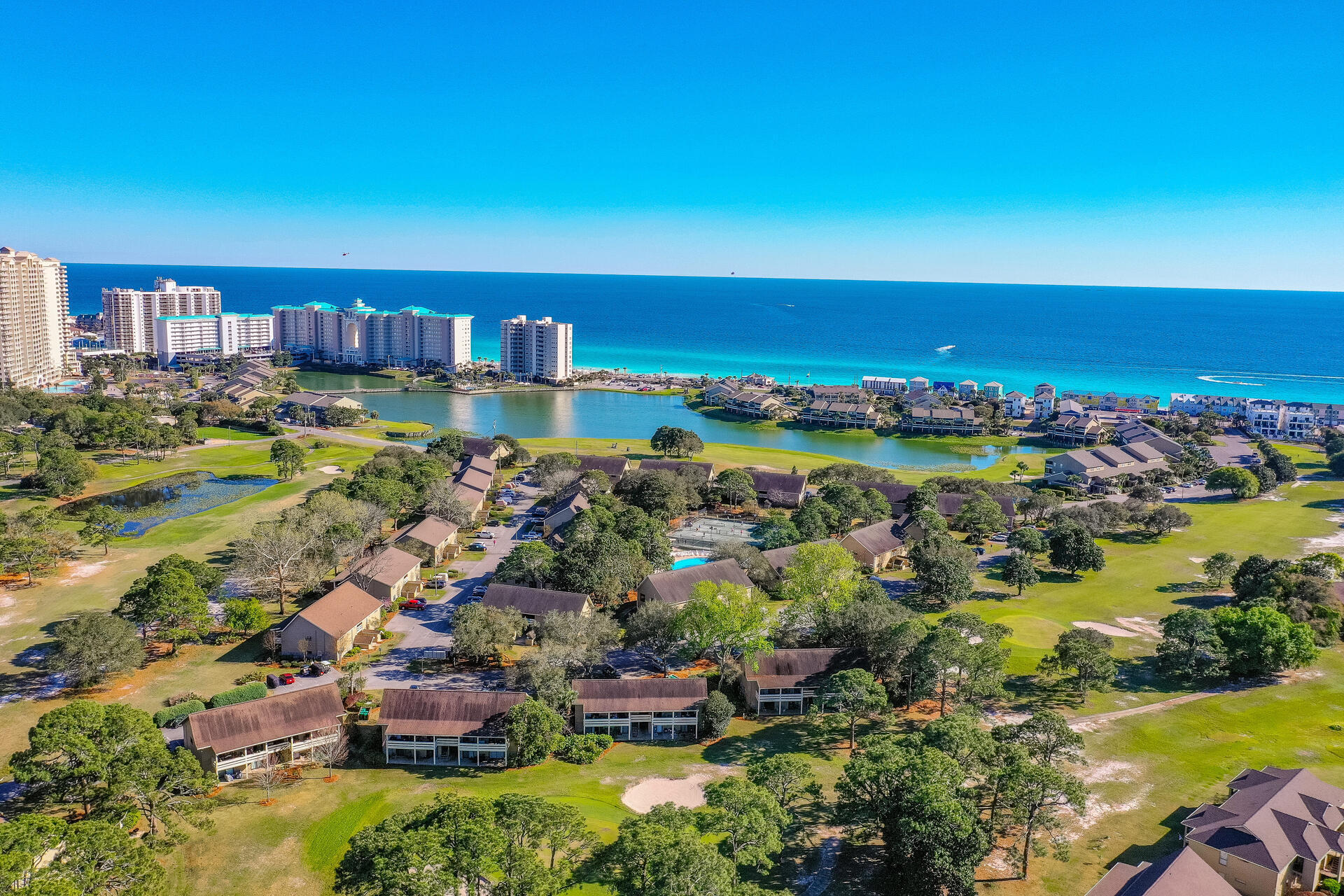 SEASCAPE CONDO FAIRWAYS AT - Residential