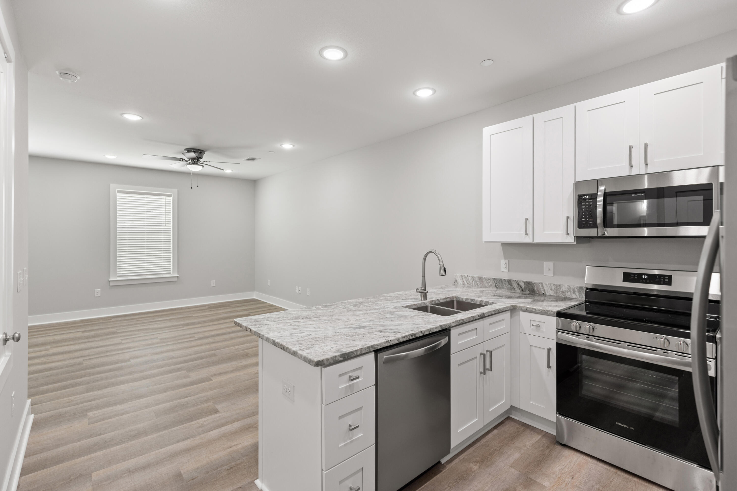 165 South - Residential Lease