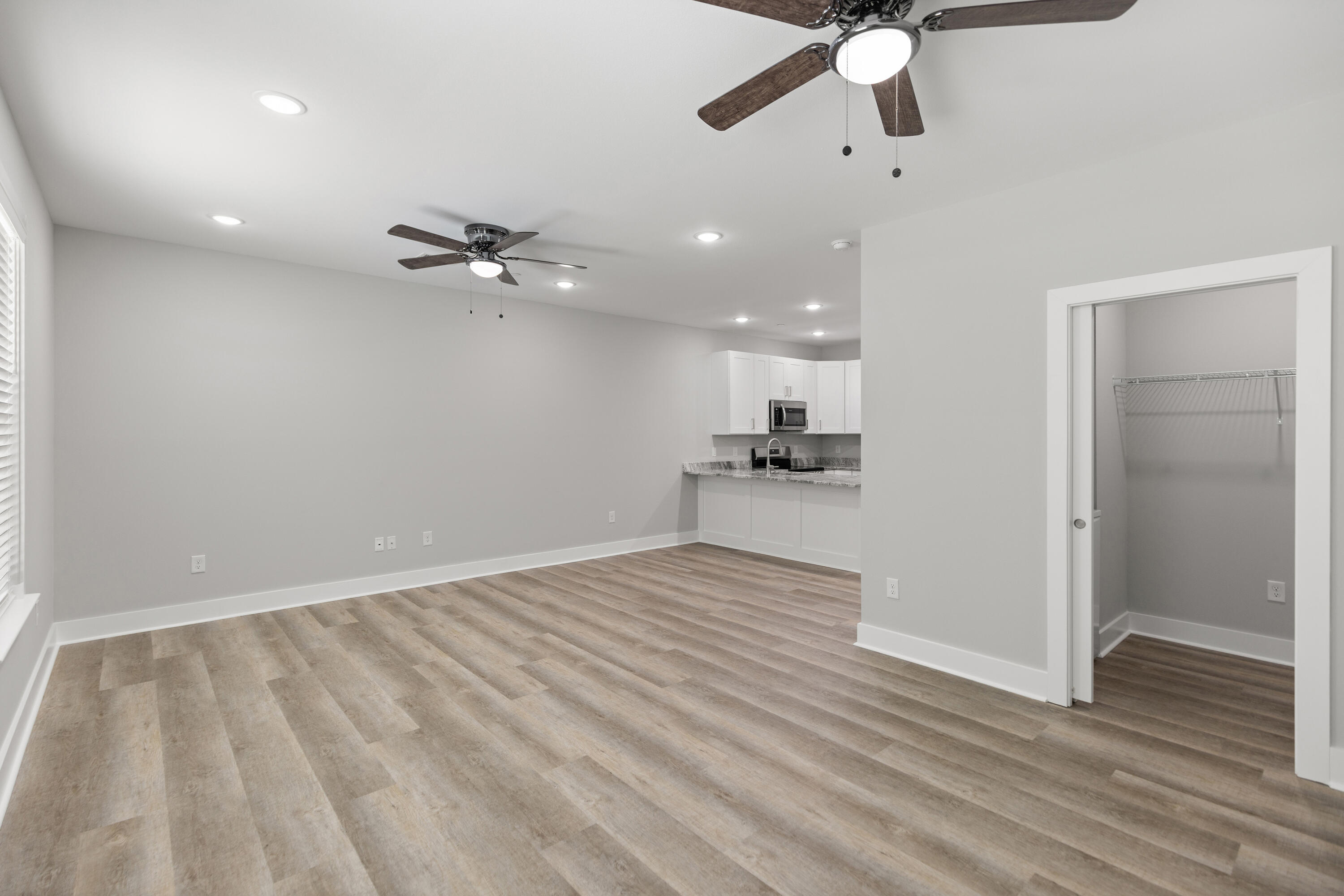 165 South - Residential Lease
