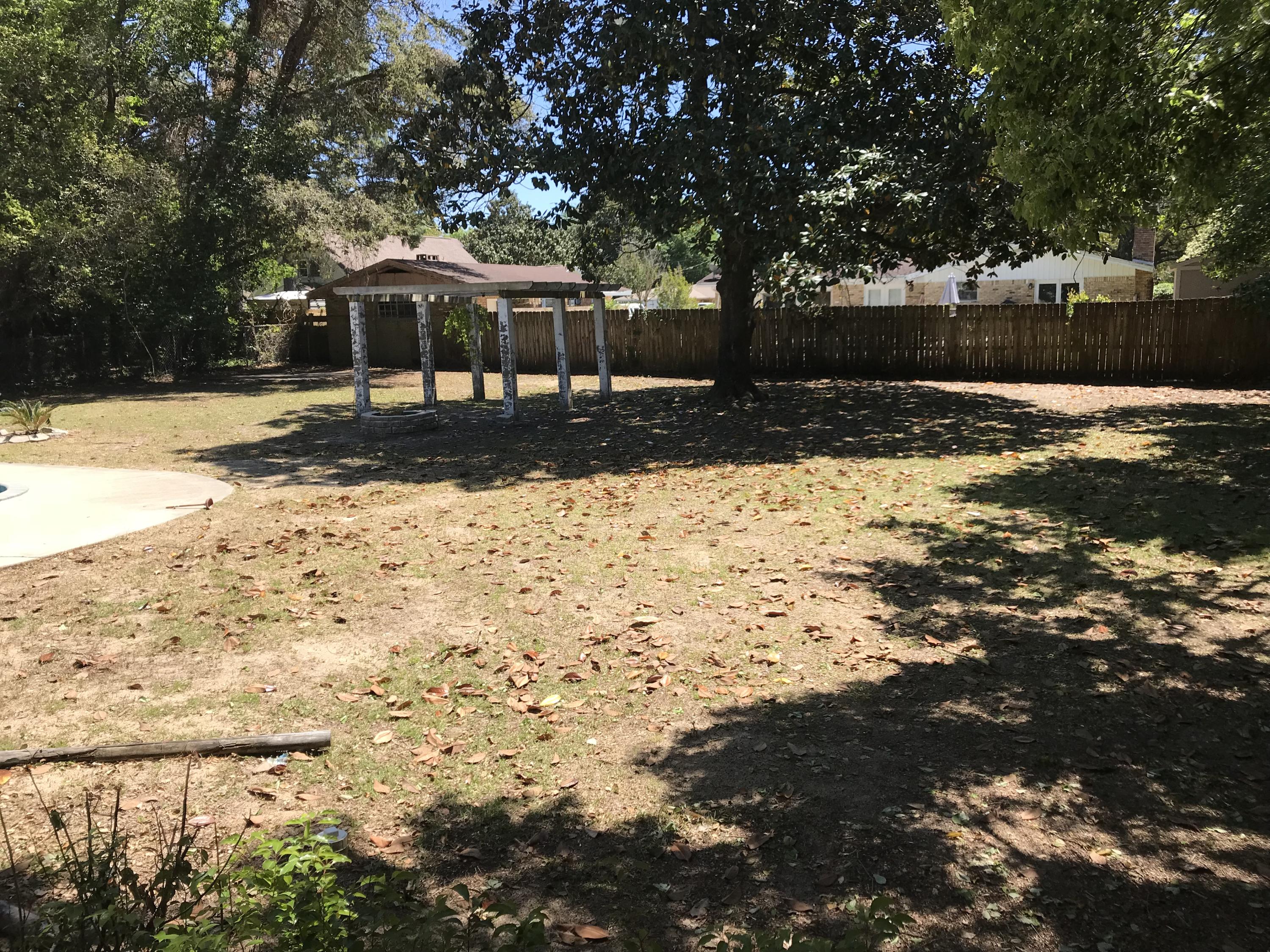 BAYOU POQUITO - Residential Lease