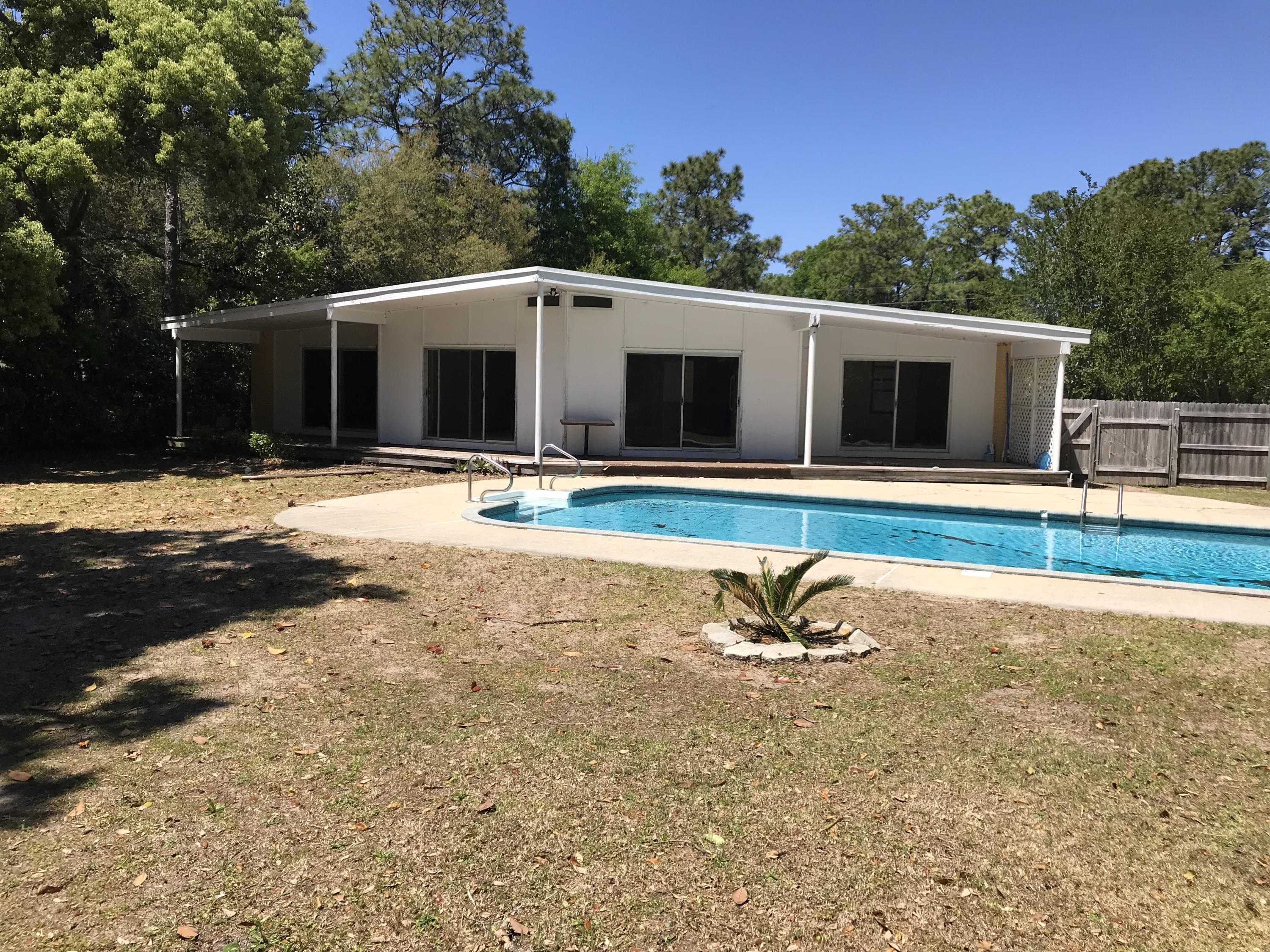 BAYOU POQUITO - Residential Lease