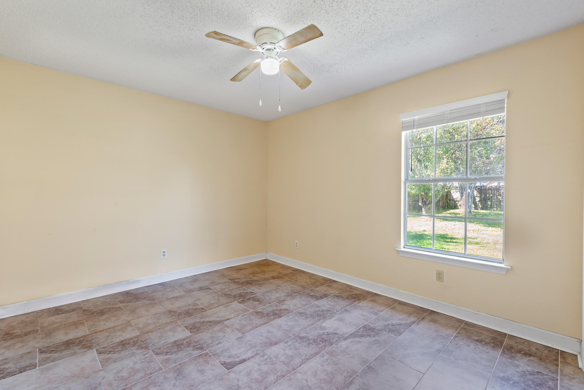 WYNNEHAVEN BEACH ESTATES - Residential