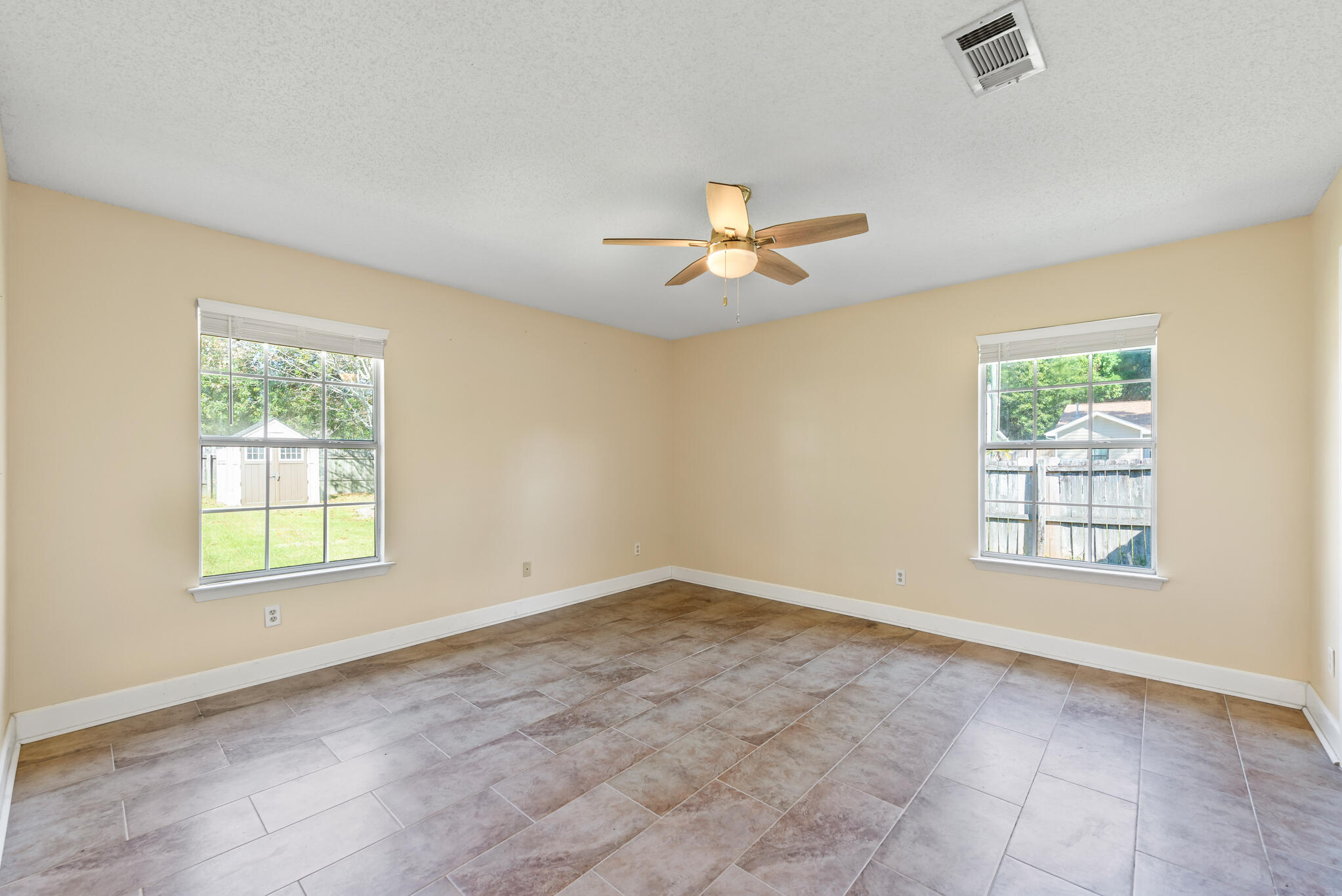 WYNNEHAVEN BEACH ESTATES - Residential