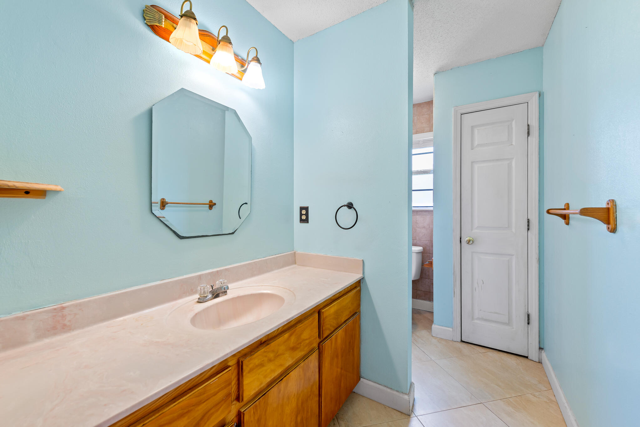 WYNNEHAVEN BEACH ESTATES - Residential