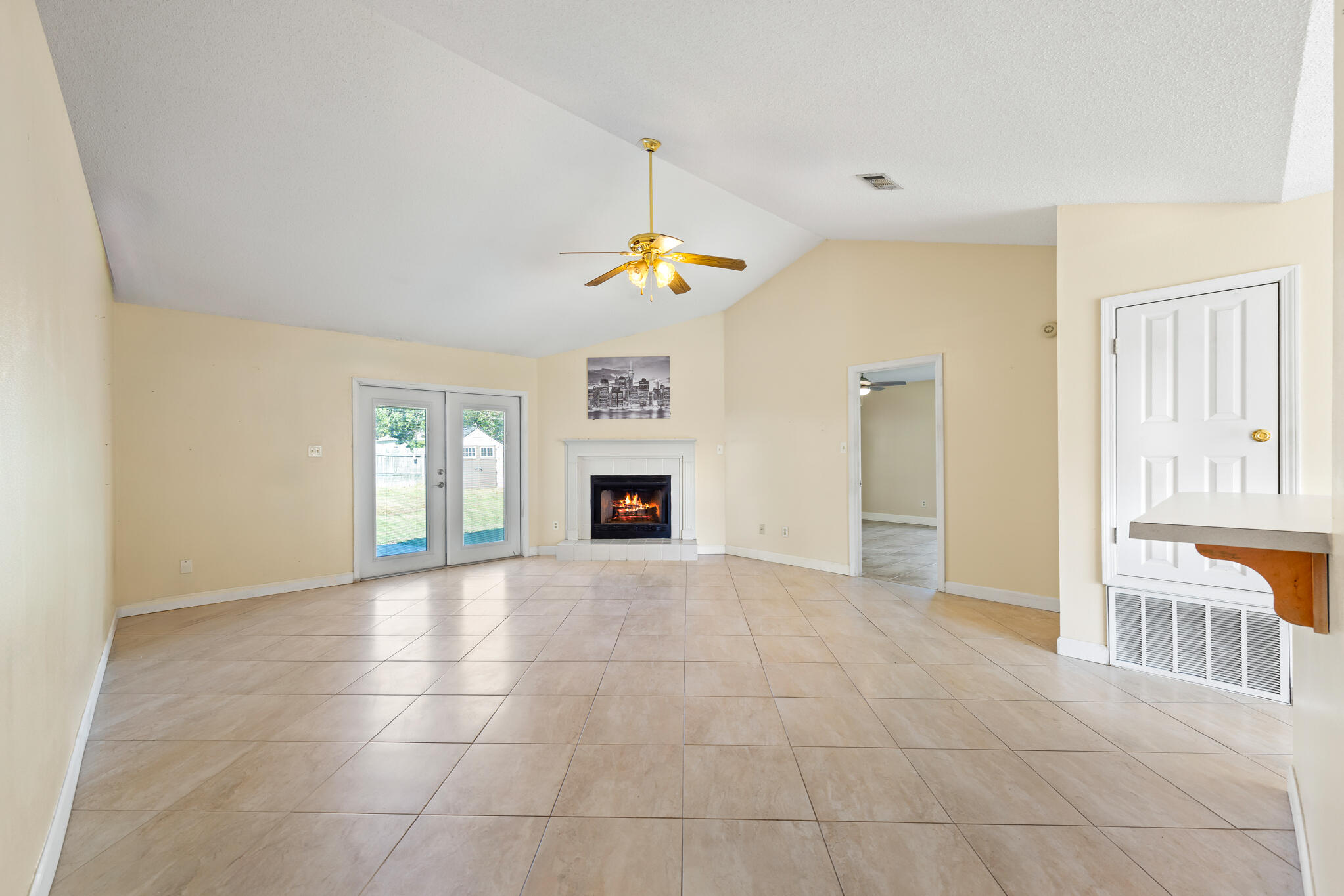 WYNNEHAVEN BEACH ESTATES - Residential