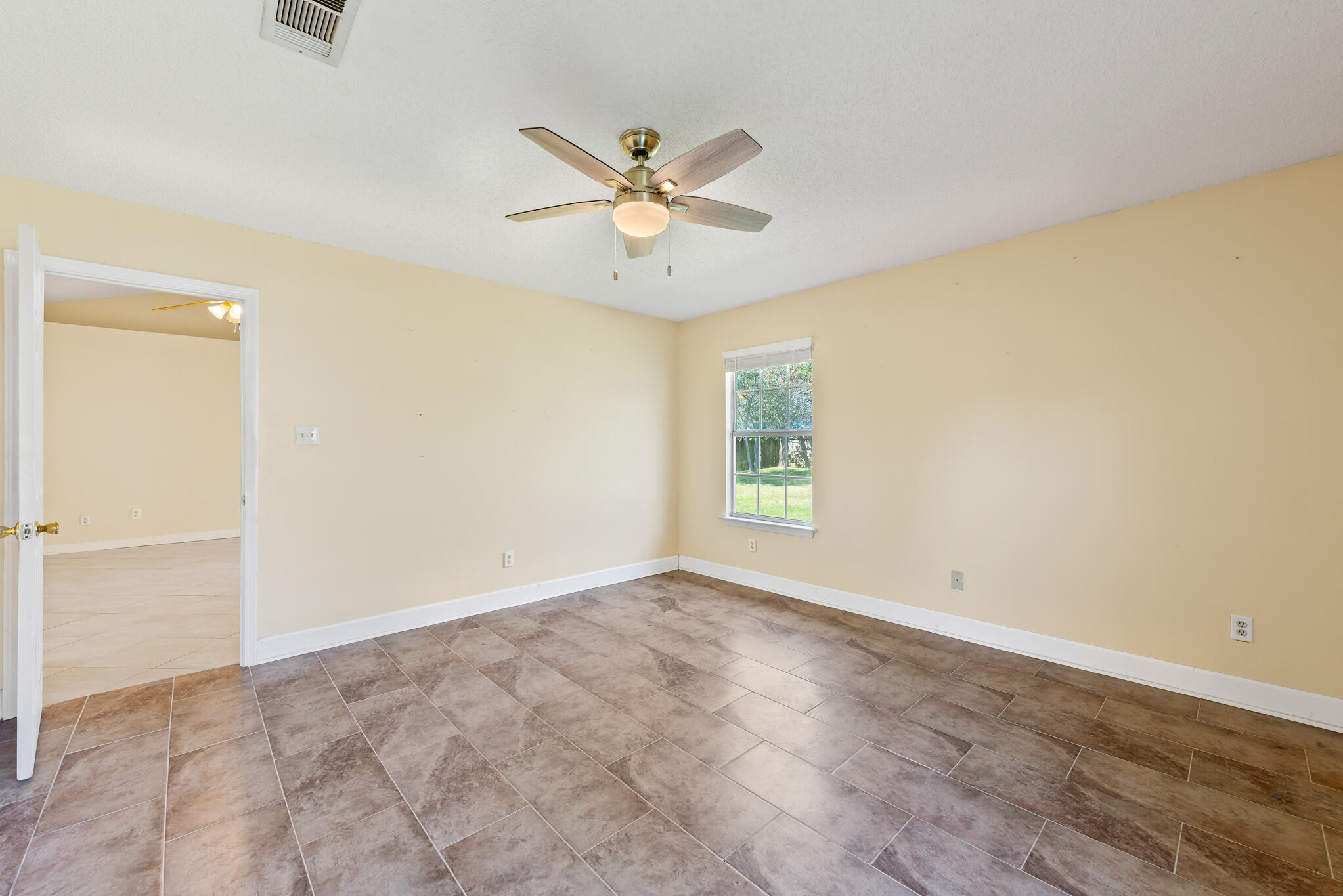 WYNNEHAVEN BEACH ESTATES - Residential