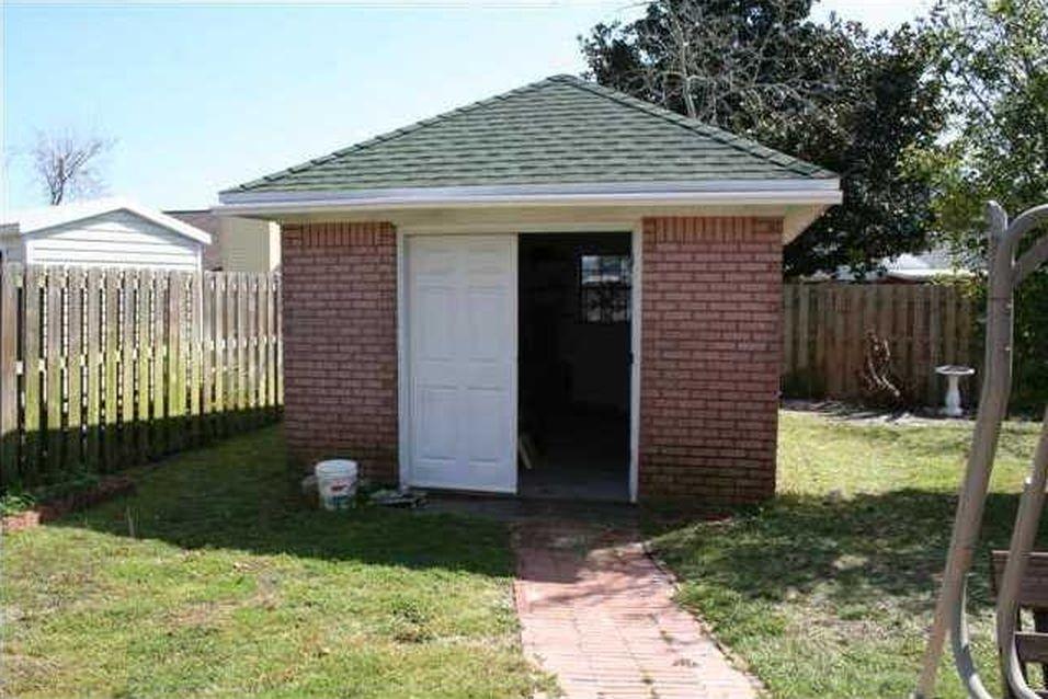 CASTELAR - Residential