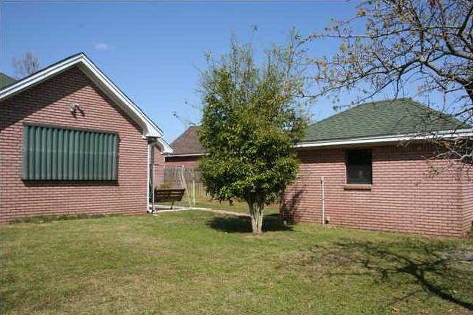 CASTELAR - Residential