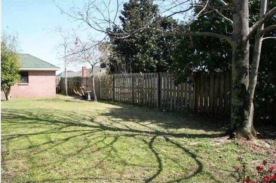 CASTELAR - Residential