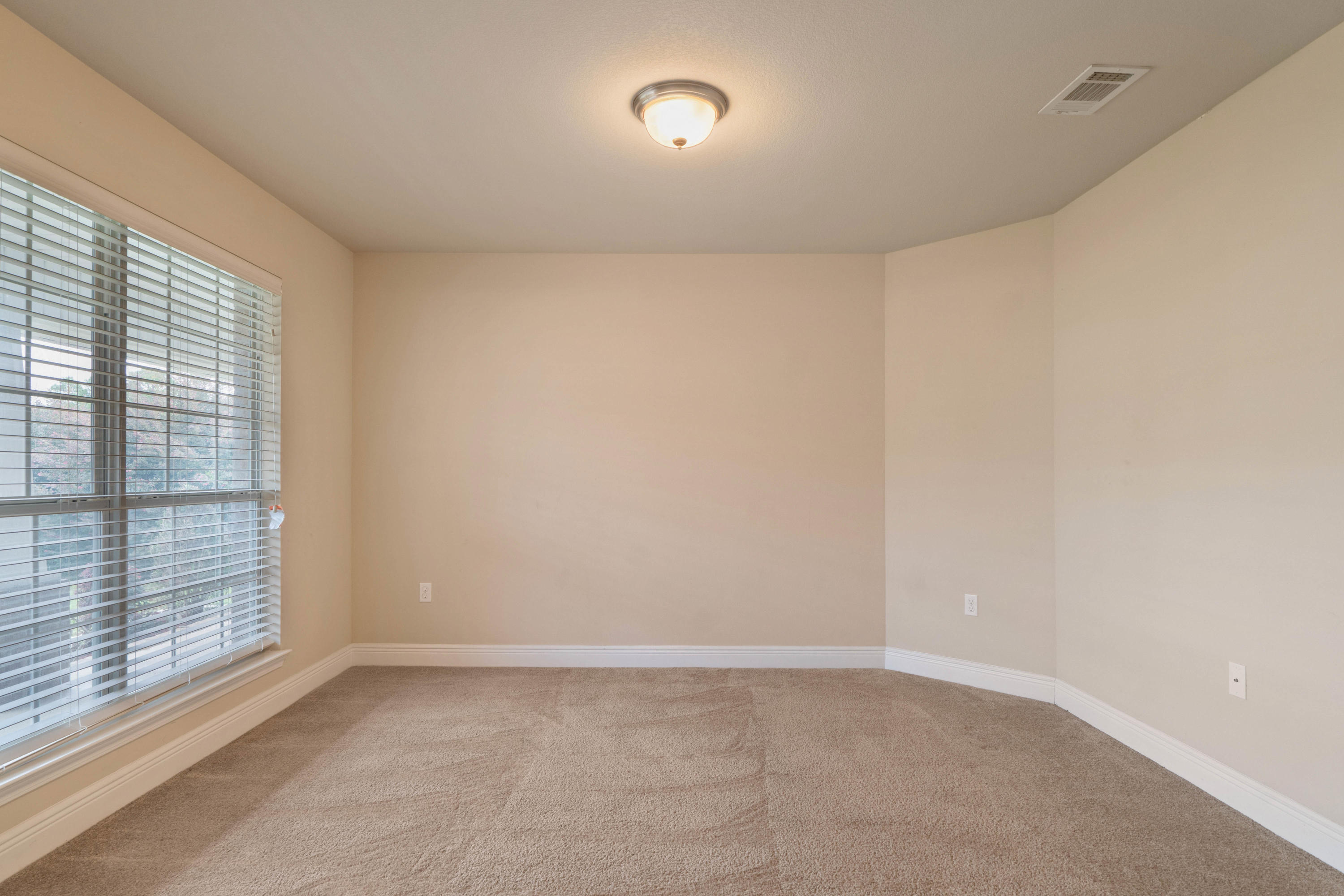 ALICIA PLACE - Residential