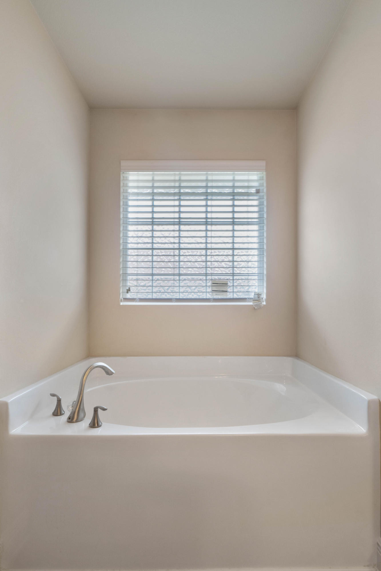 ALICIA PLACE - Residential