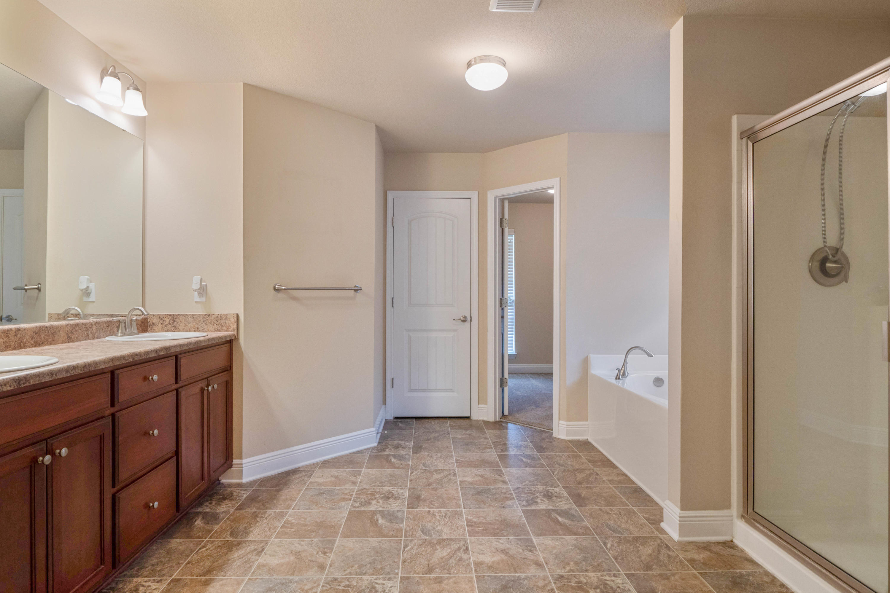 ALICIA PLACE - Residential