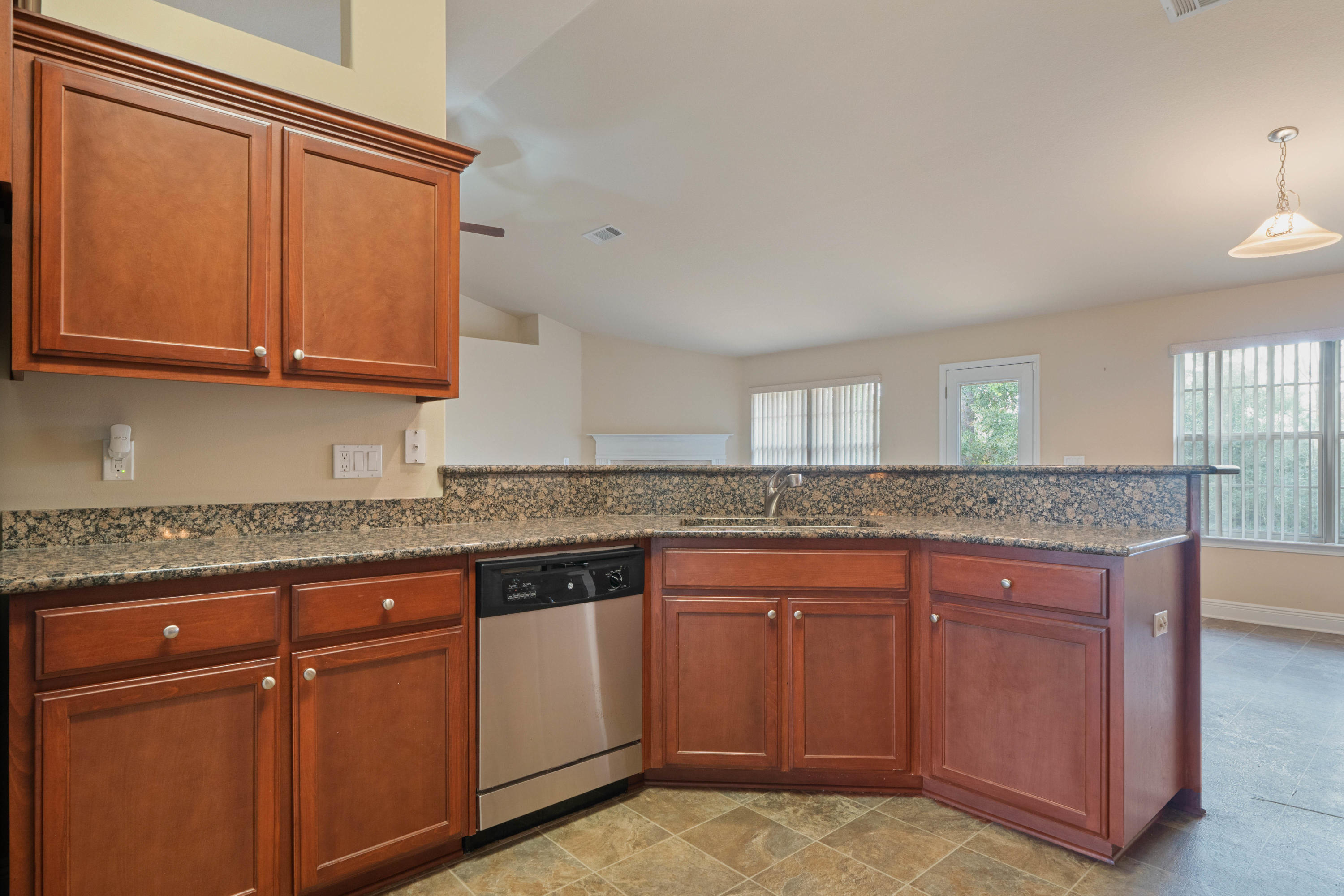 ALICIA PLACE - Residential