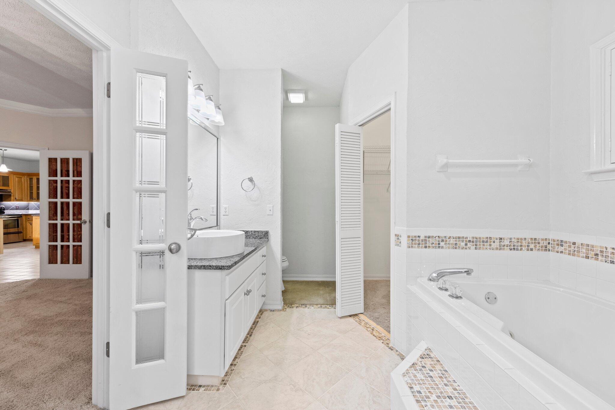 HUNTERS CREEK - Residential