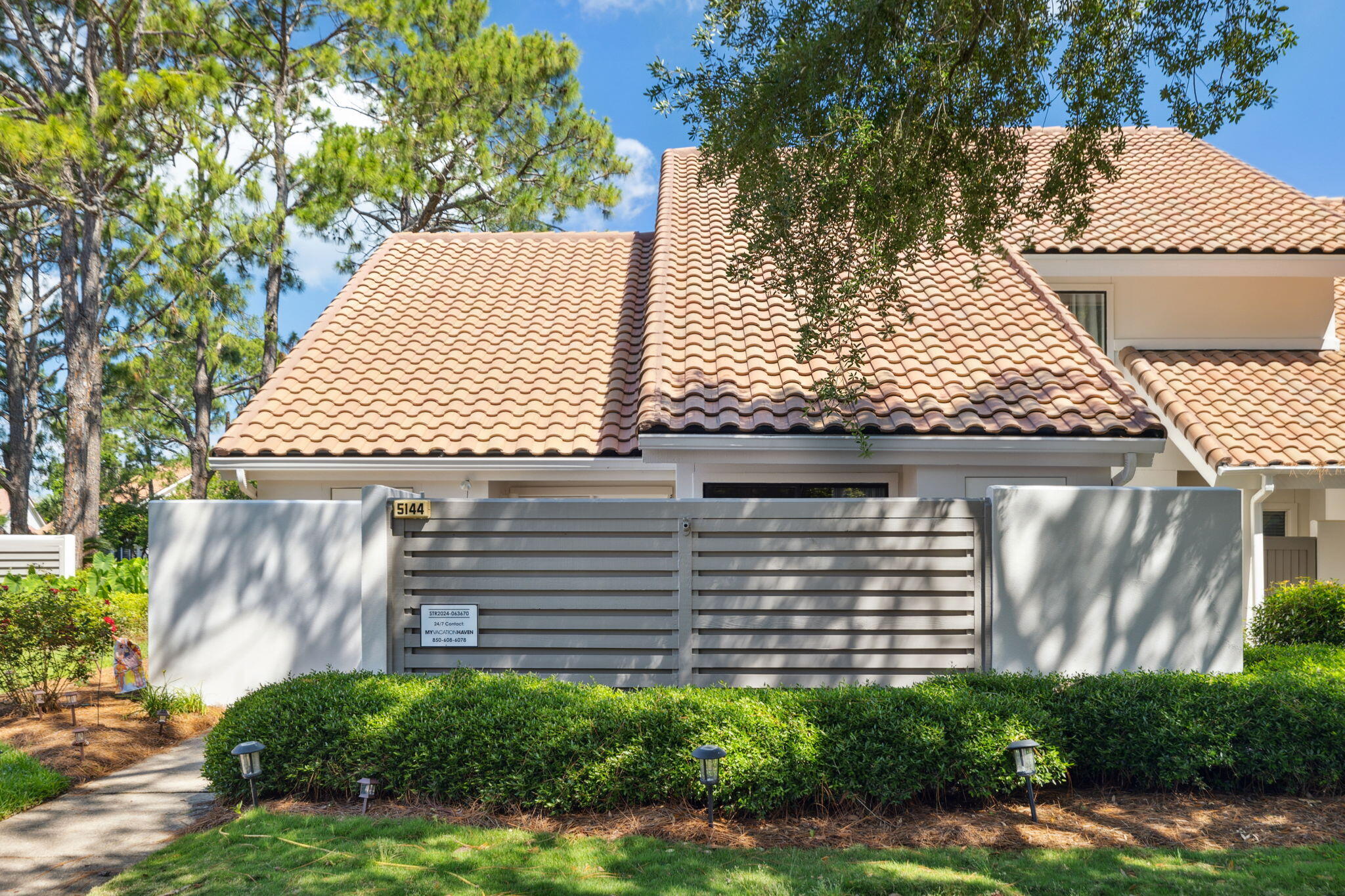 BEACHWALK VILLAS - Residential