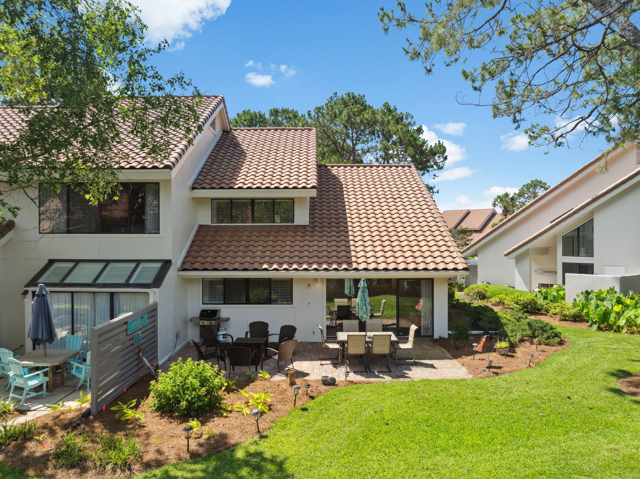 BEACHWALK VILLAS - Residential
