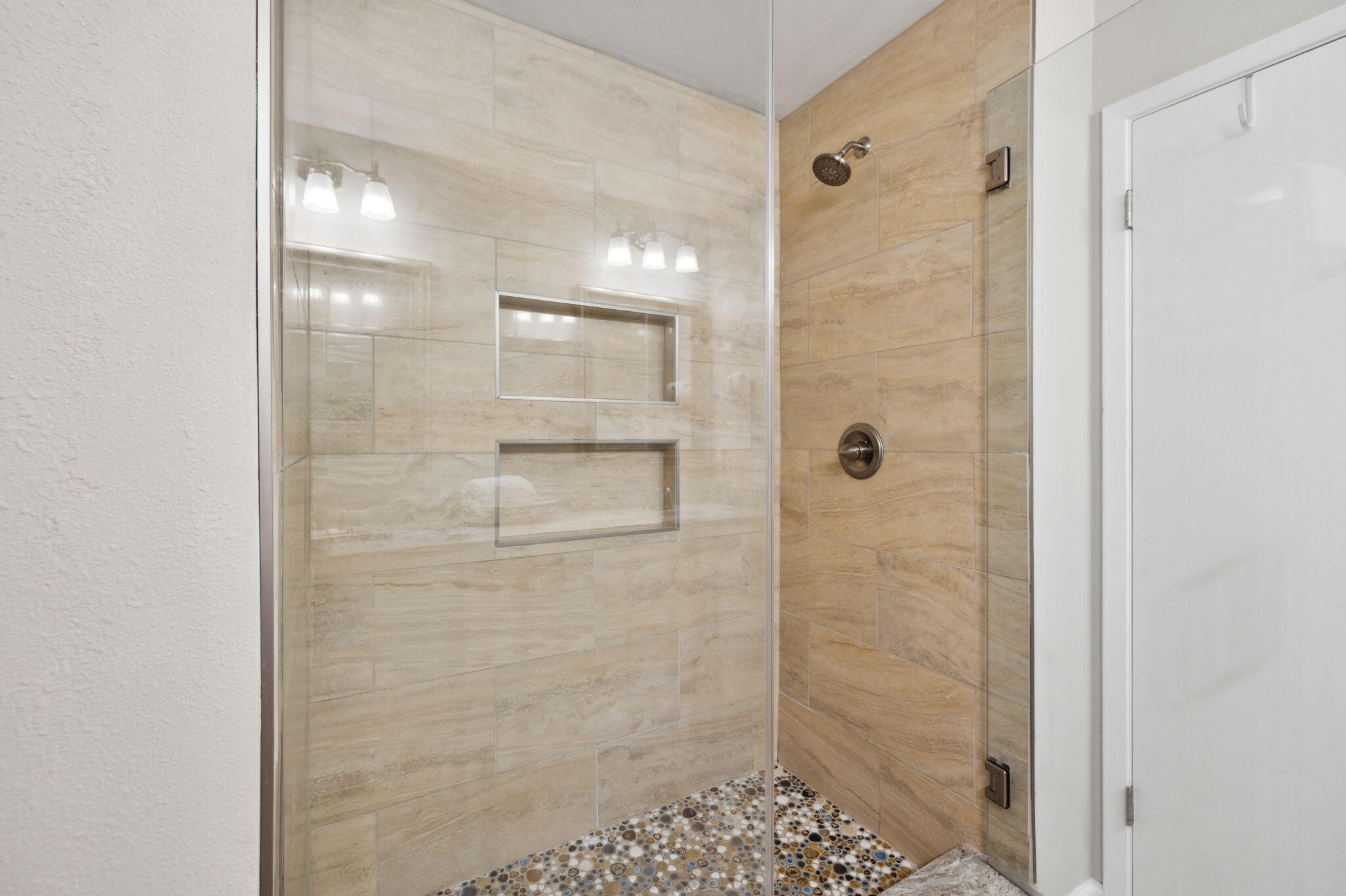 BEACHWALK VILLAS - Residential