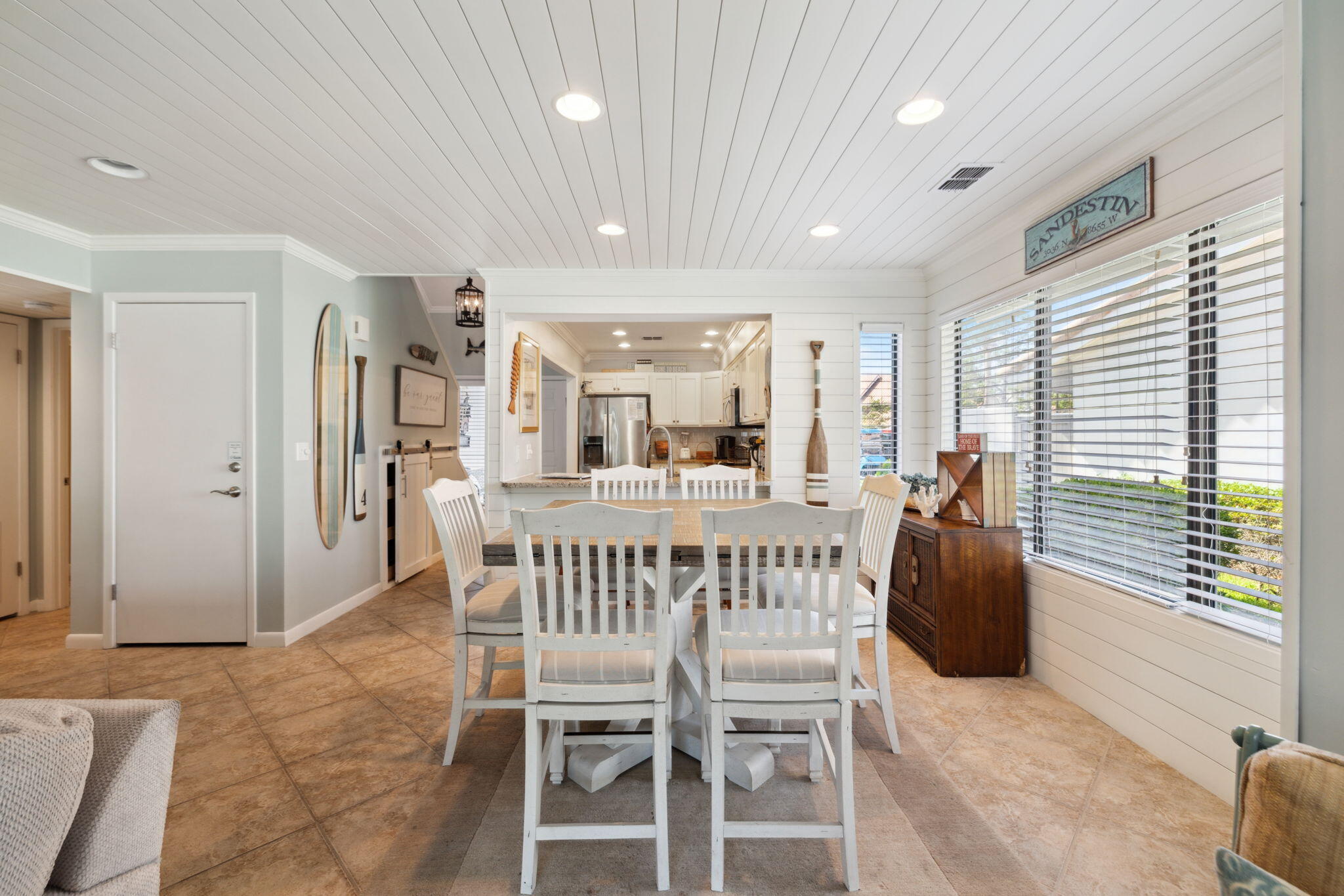 BEACHWALK VILLAS - Residential