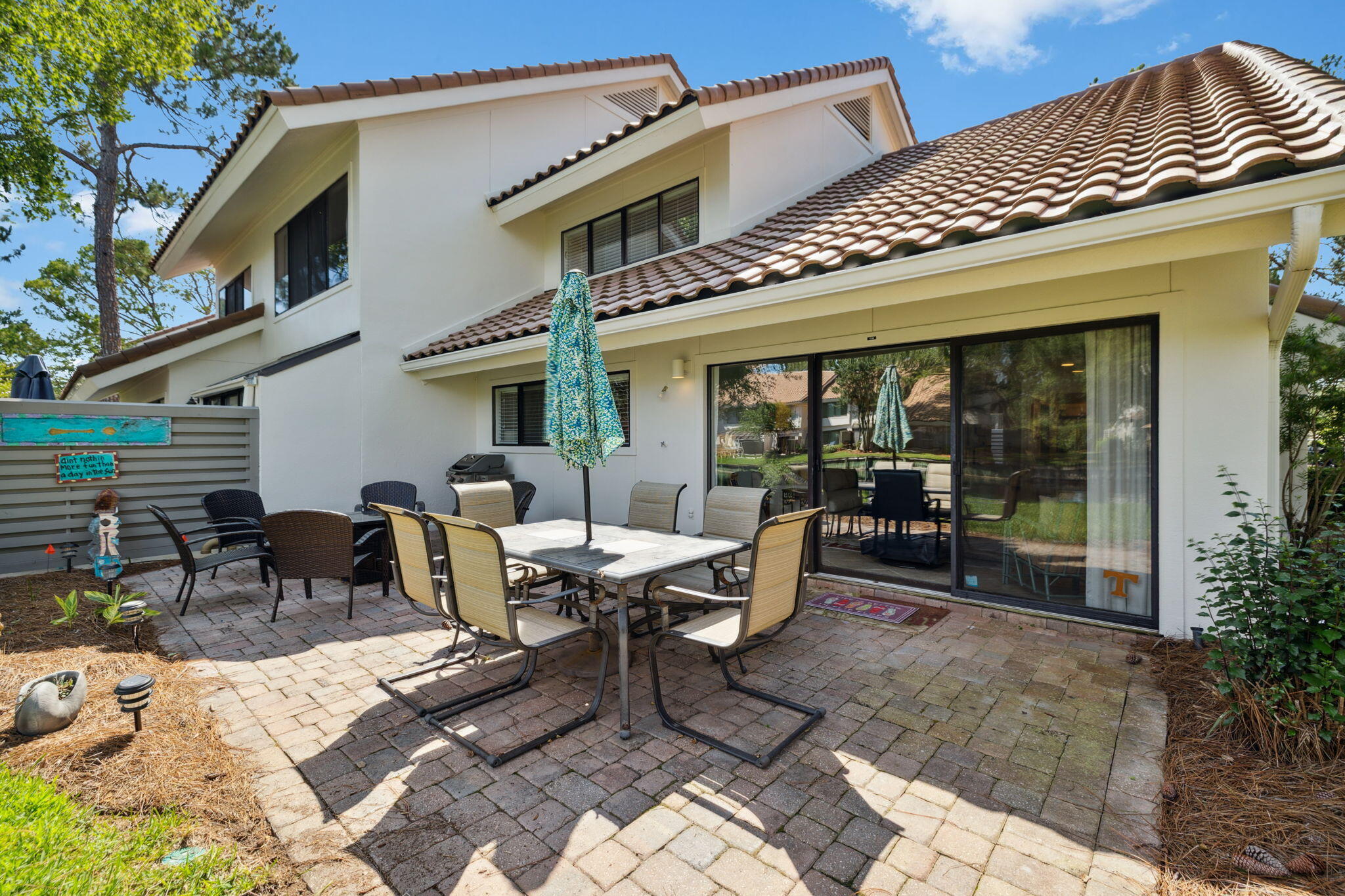 BEACHWALK VILLAS - Residential