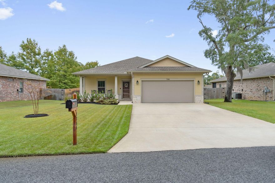 Nestled within the serene and welcoming community of Hiawatha Preserve, this charming 3-bedroom, 2-bathroom home offers more than just a place to live; it offers a lifestyle. Welcome to your private haven in Navarre, Florida!  Built in 2020: This modern gem boasts the latest in construction quality, offering you a fresh start in a nearly brand-new home.  The heart of this home is the spacious, open-concept living area, with a large kitchen island featuring a convenient sink and bar seating. White cabinets and gleaming granite counters create an inviting atmosphere for both cooking and entertaining, and you have easy access to the spacious eat in kitchen area.